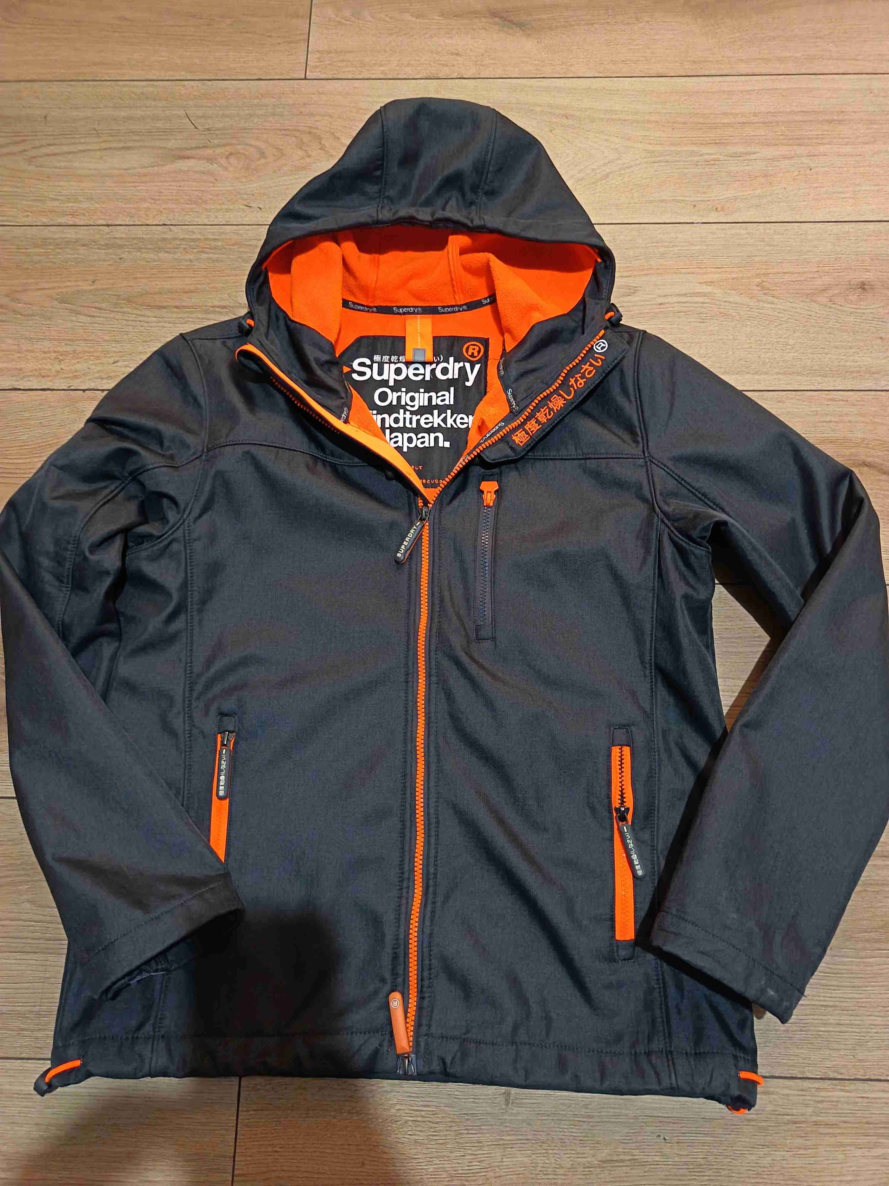 Chaqueta Superdry WindTrekker Talla M - 1