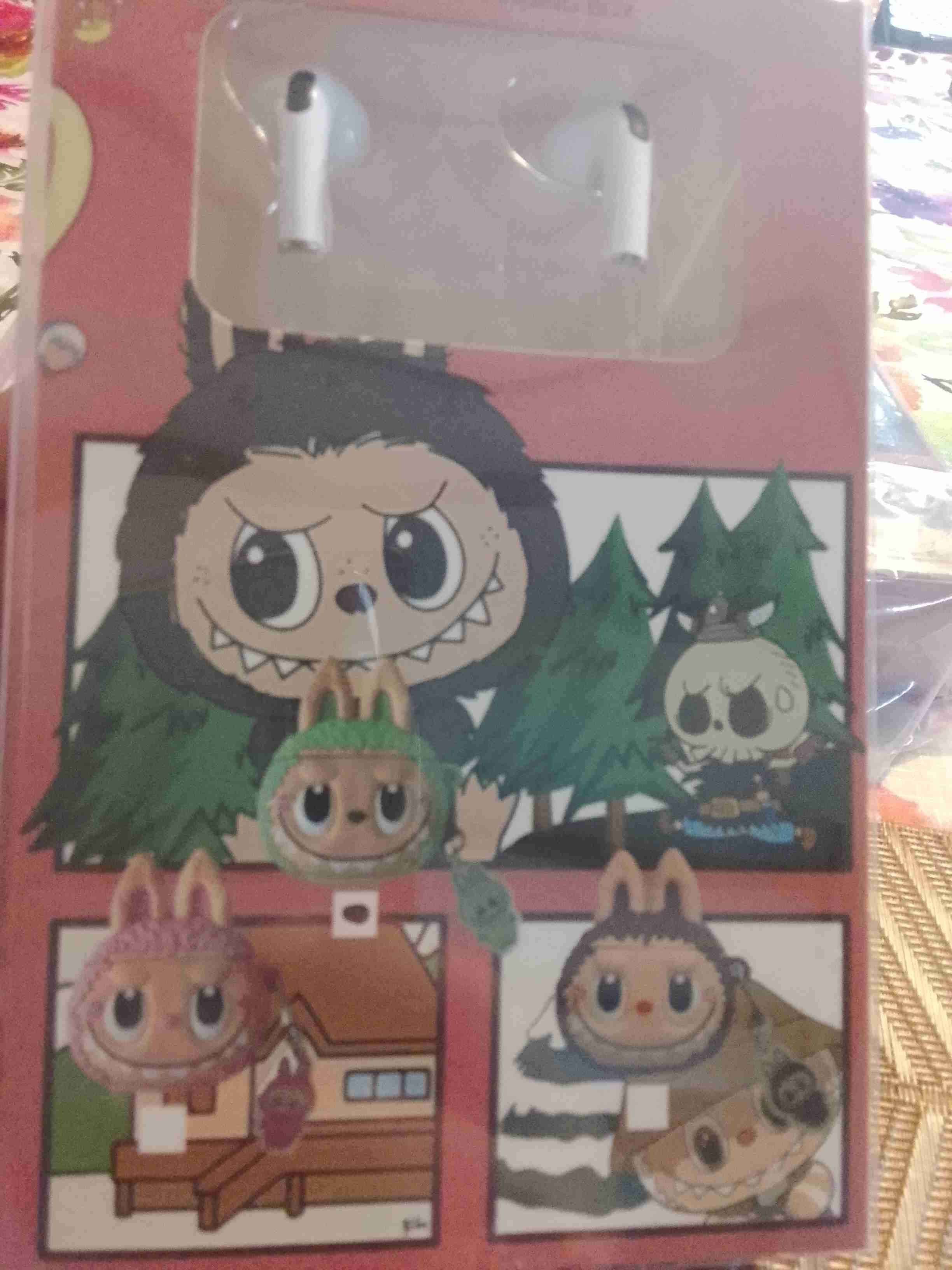 Auriculares con estuche de personajes labubu - miniatura 1