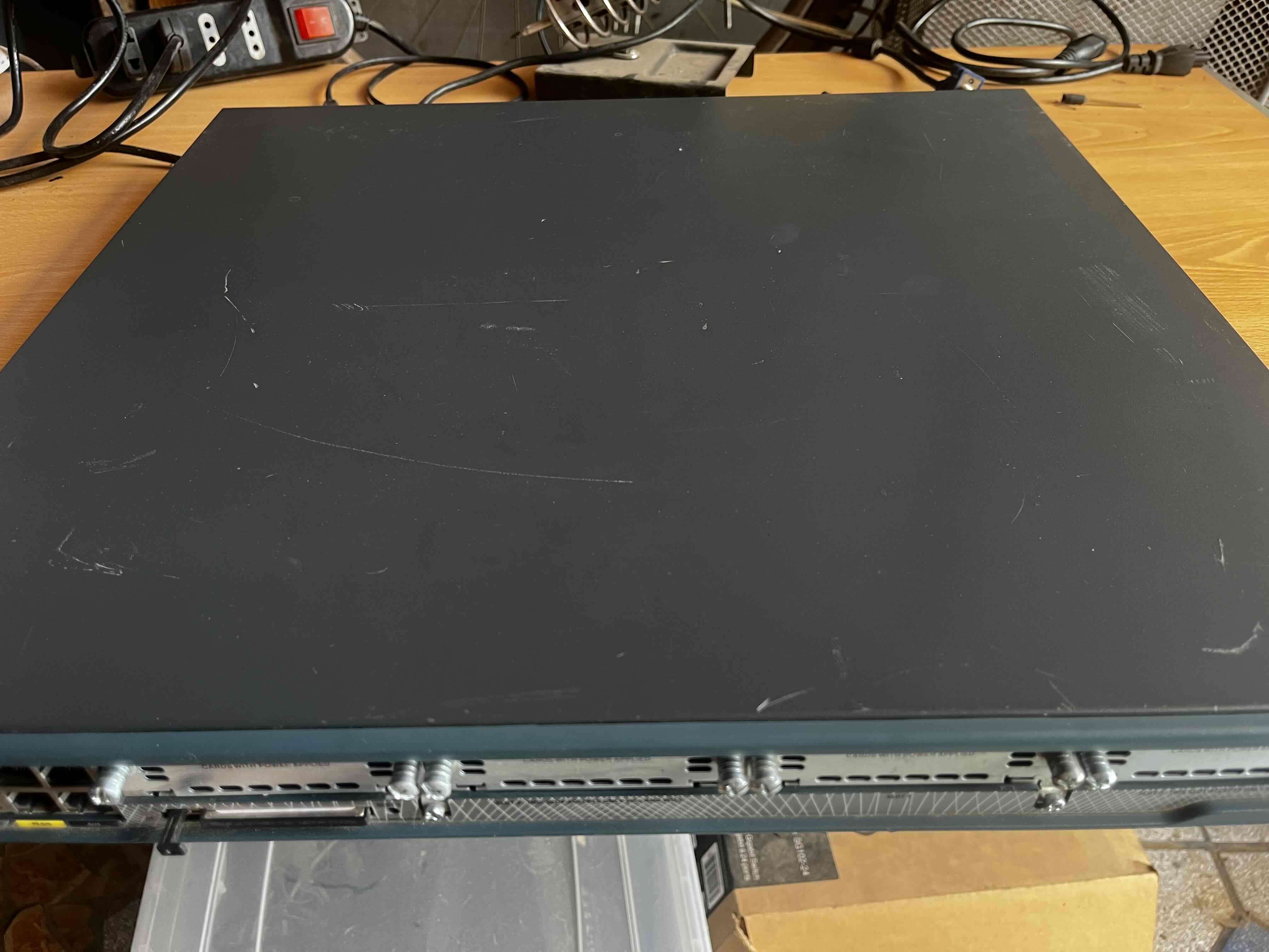 Router Cisco 2801 - miniatura 5