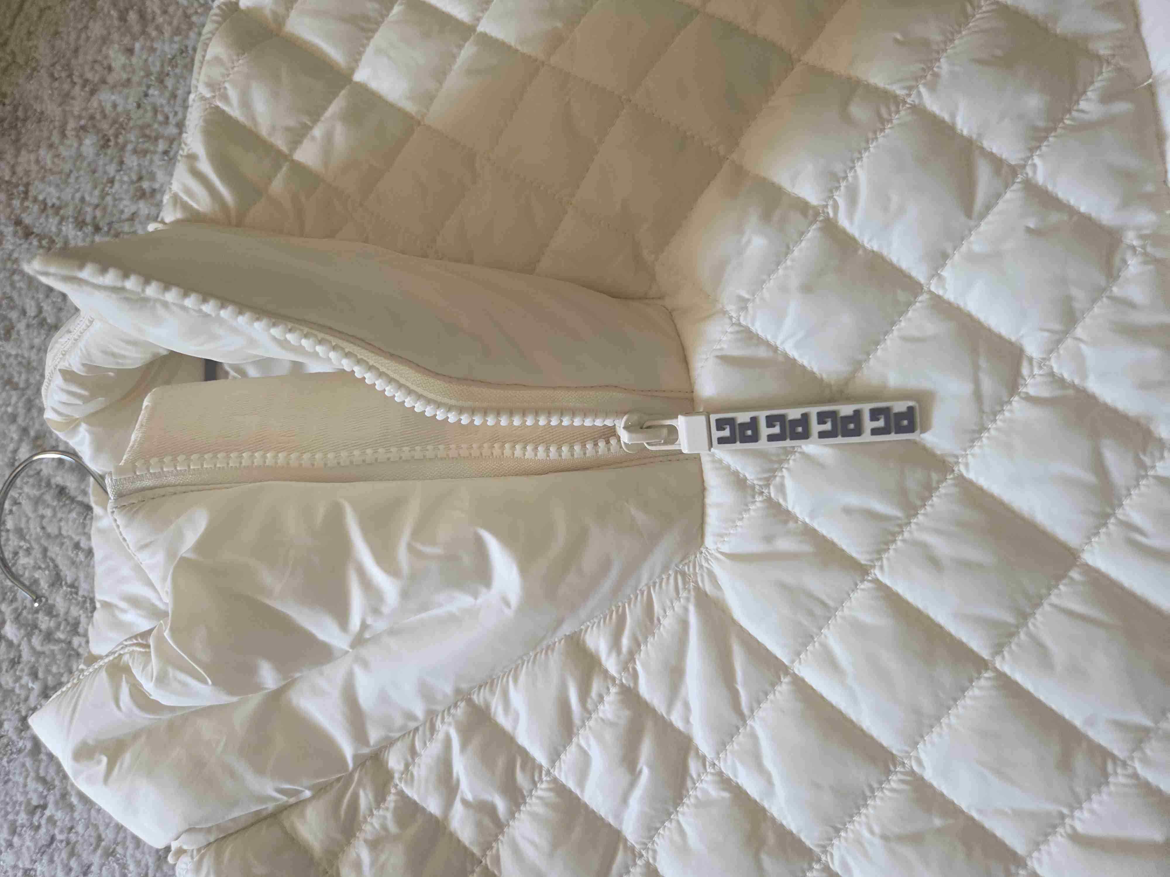 Chaleco acolchado blanco premium - miniatura 3