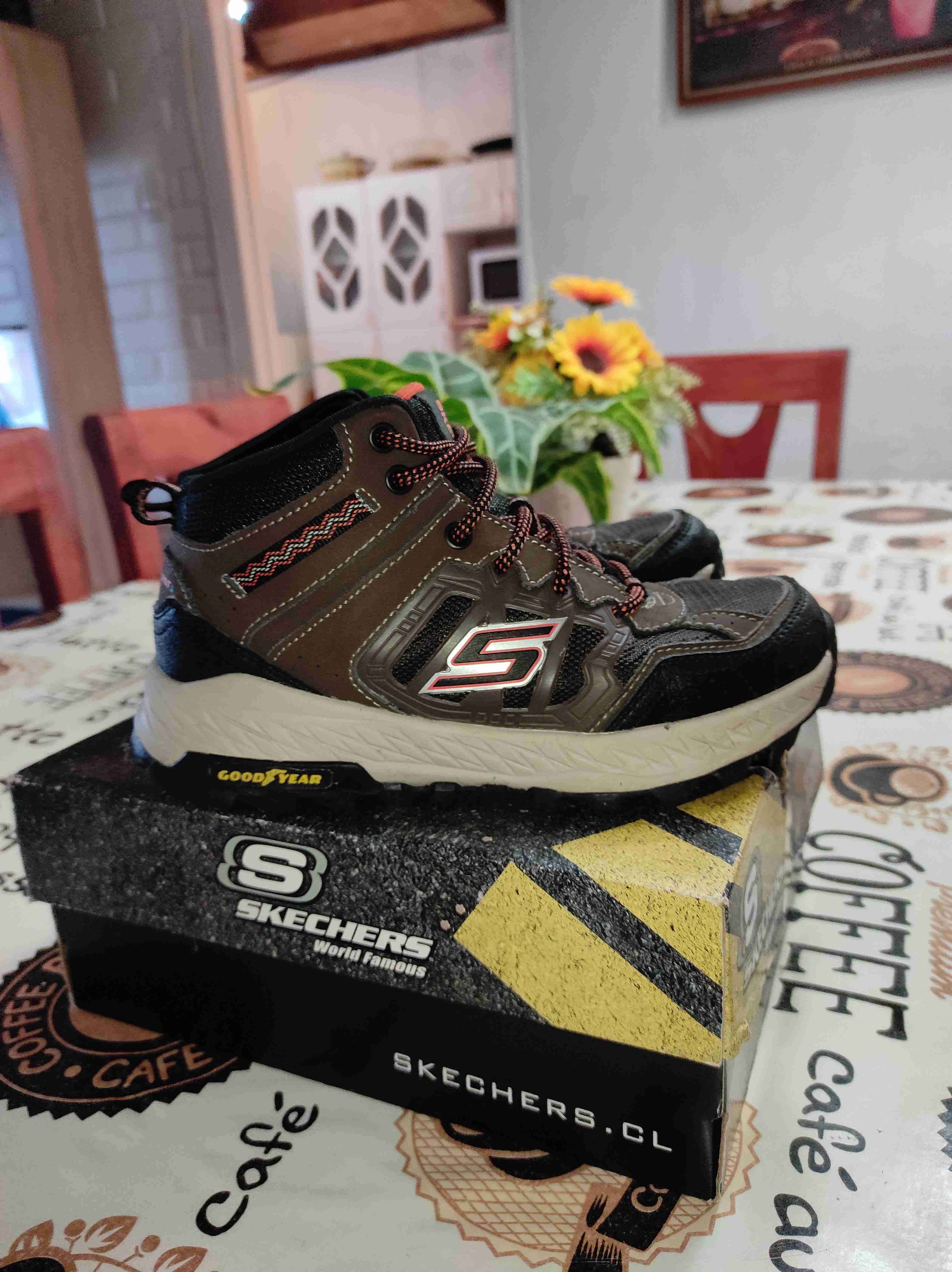 Zapatillas Skechers waterproof - miniatura 4