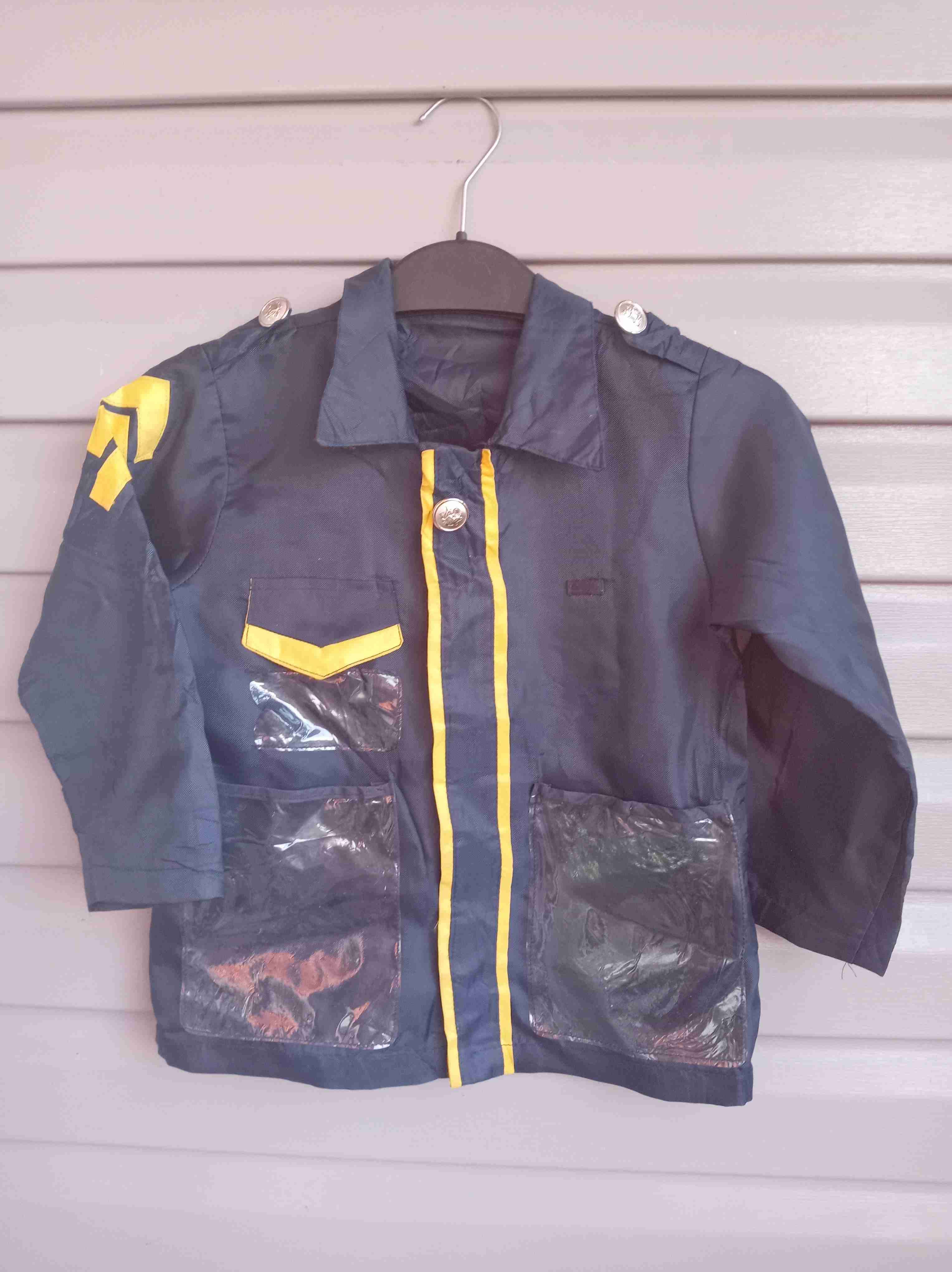 Variedad de disfraces y tallas (2 a 12 años) - miniatura 3