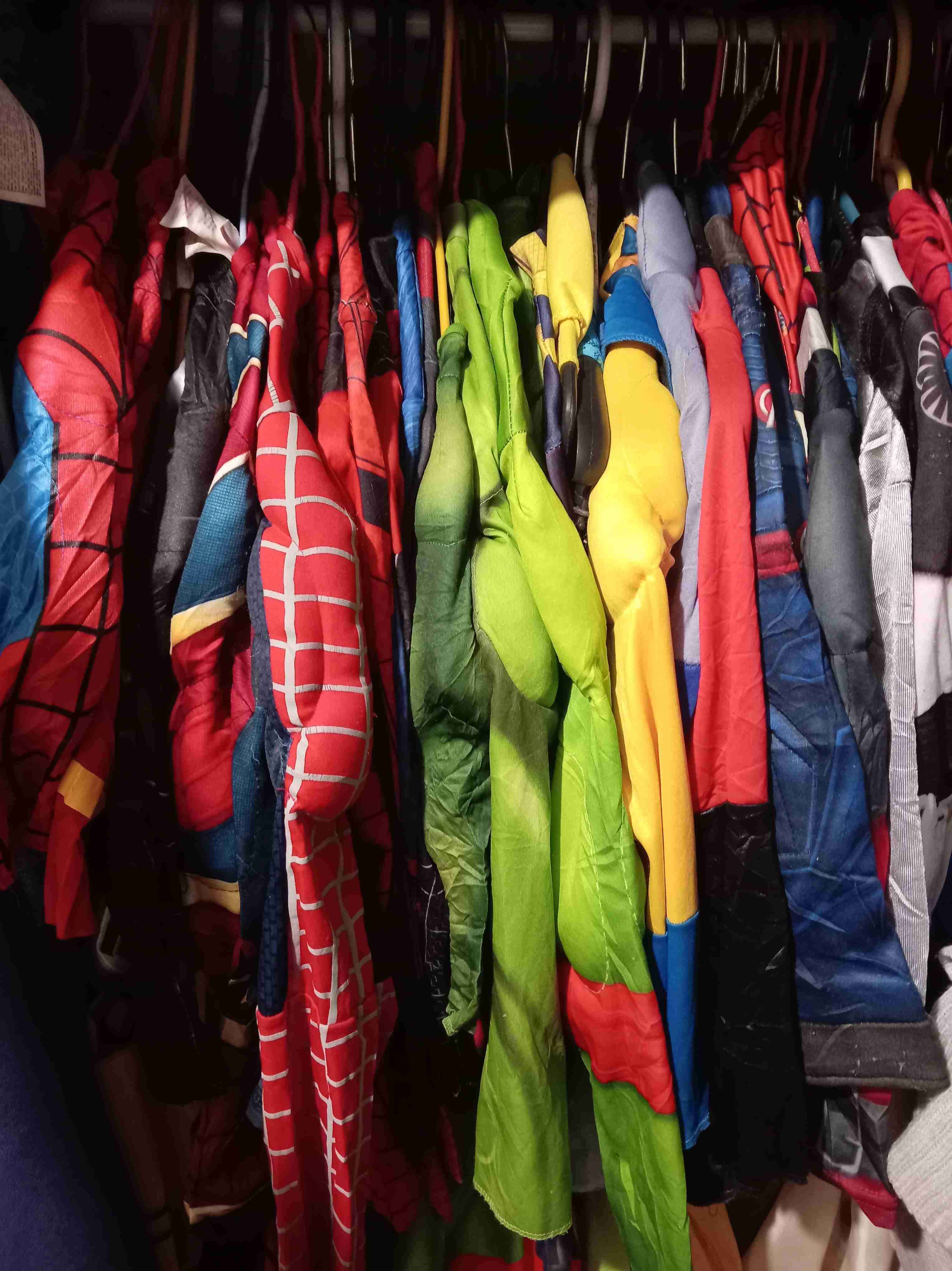 Variedad de disfraces y tallas (2 a 12 años) - miniatura 6