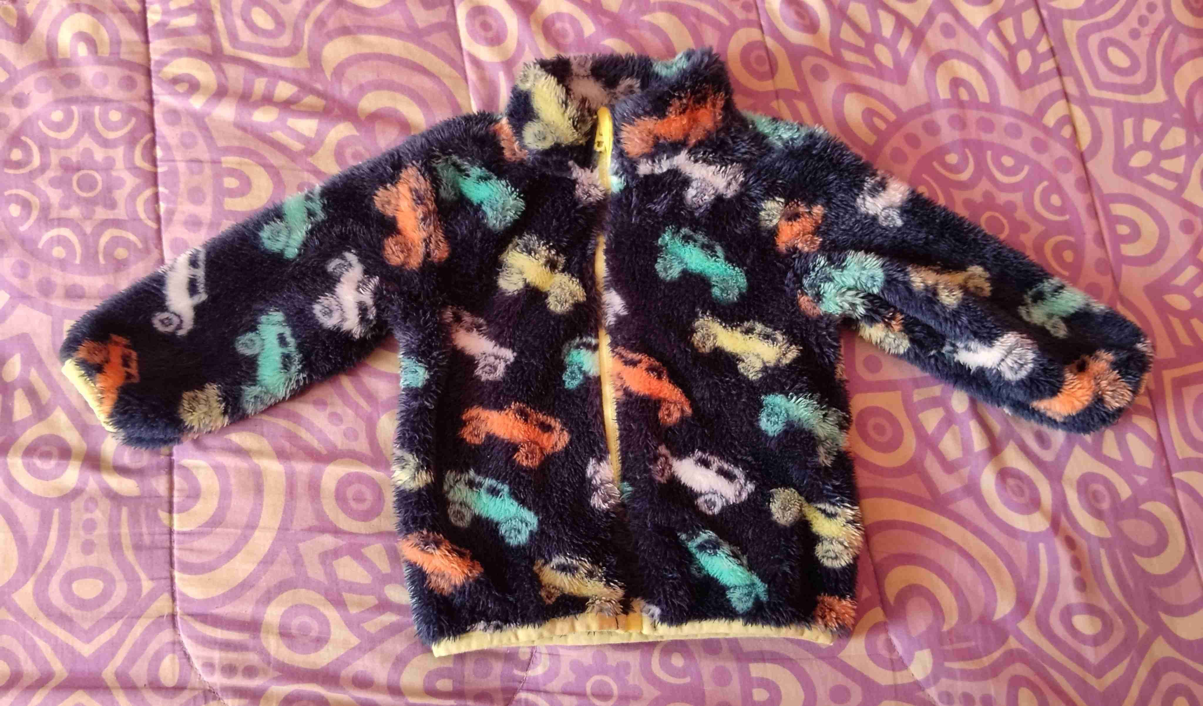 Chaqueta de niño con autos - miniatura 1