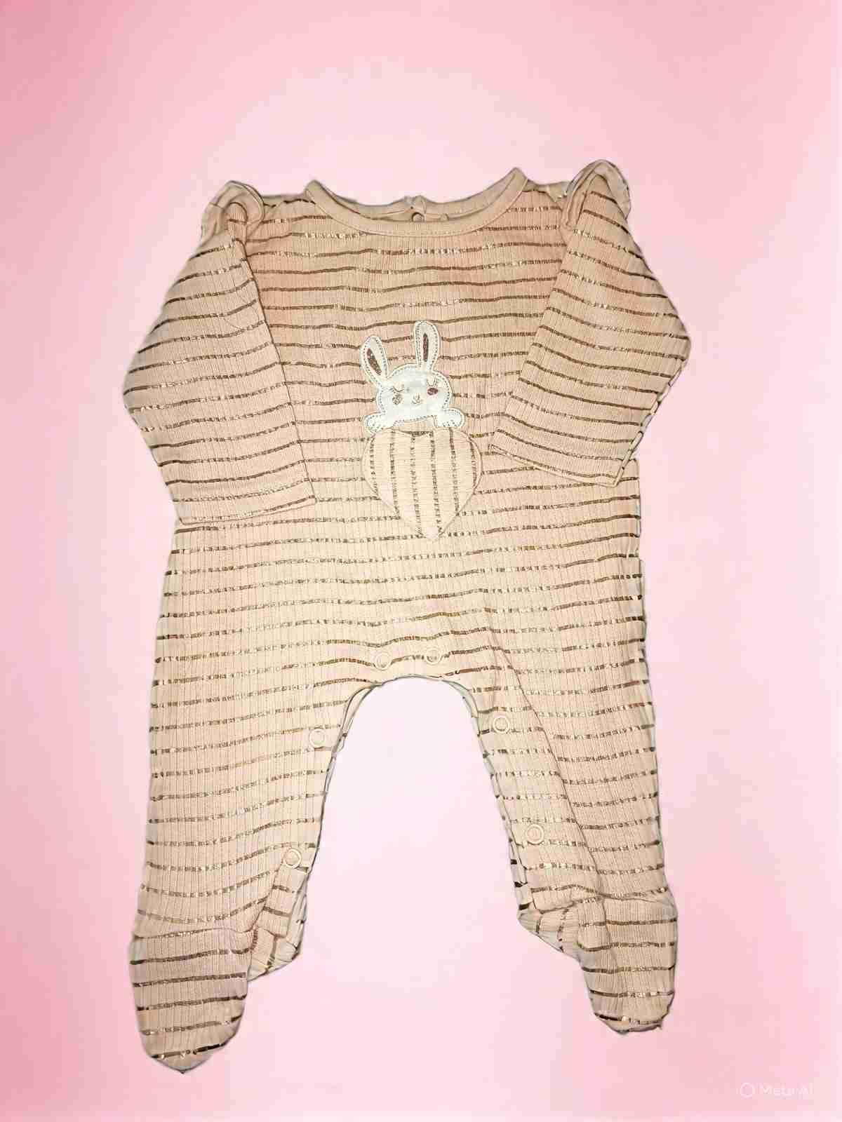 Buzo infantil rosa con conejo talla 1 Mes - miniatura 2