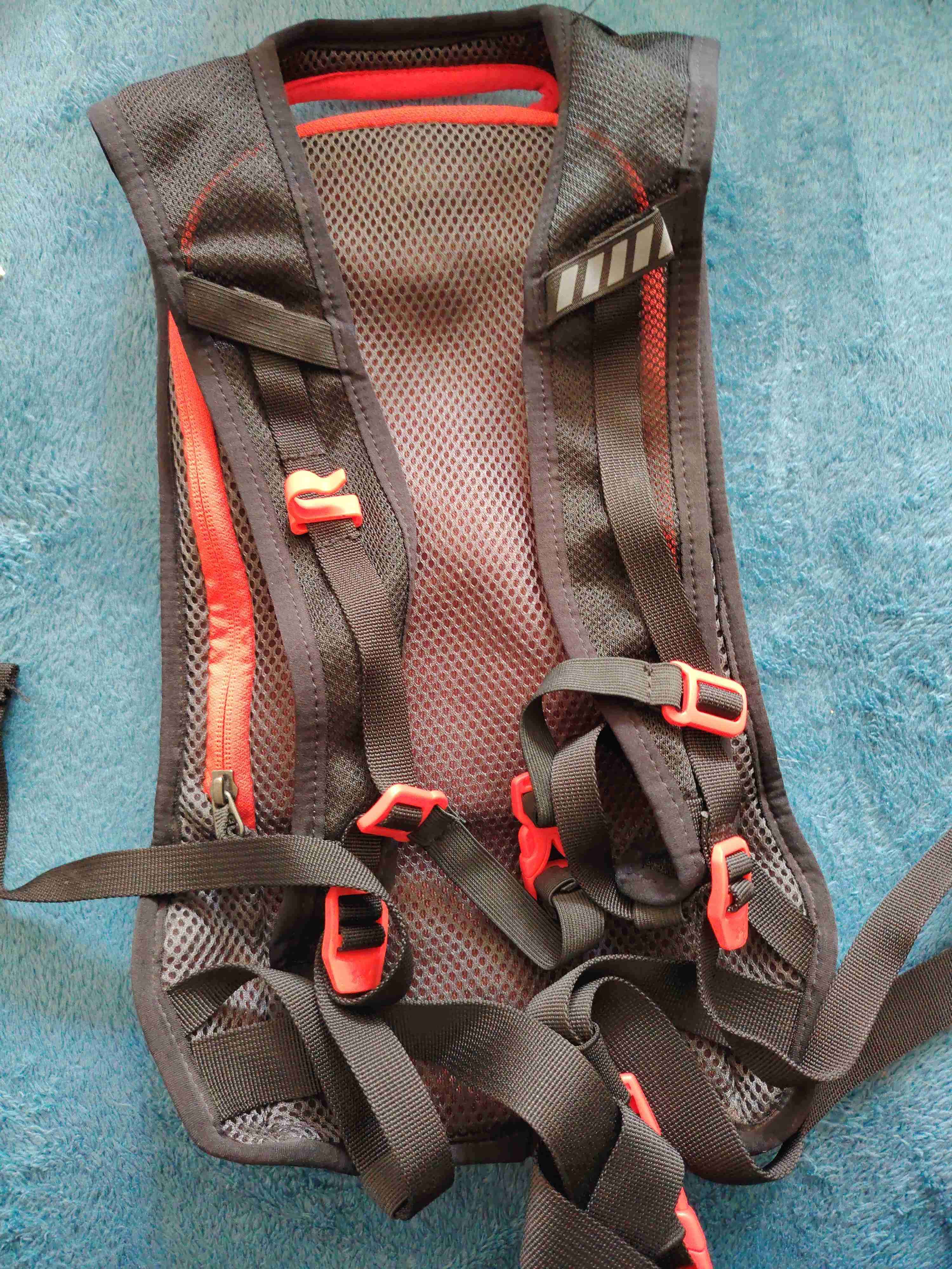 Mochila deportiva Under Armour - miniatura 2