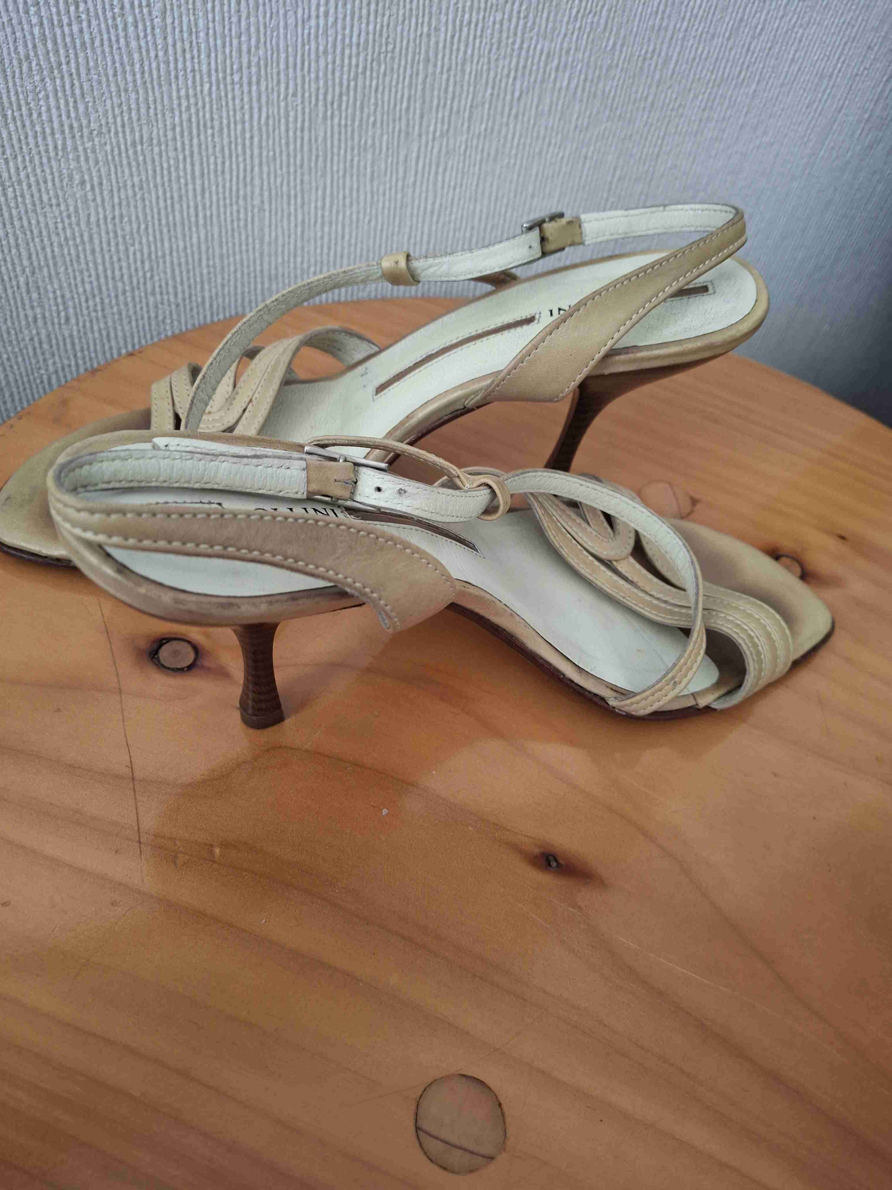 Sandalias de tacón Pollini beige - miniatura 2