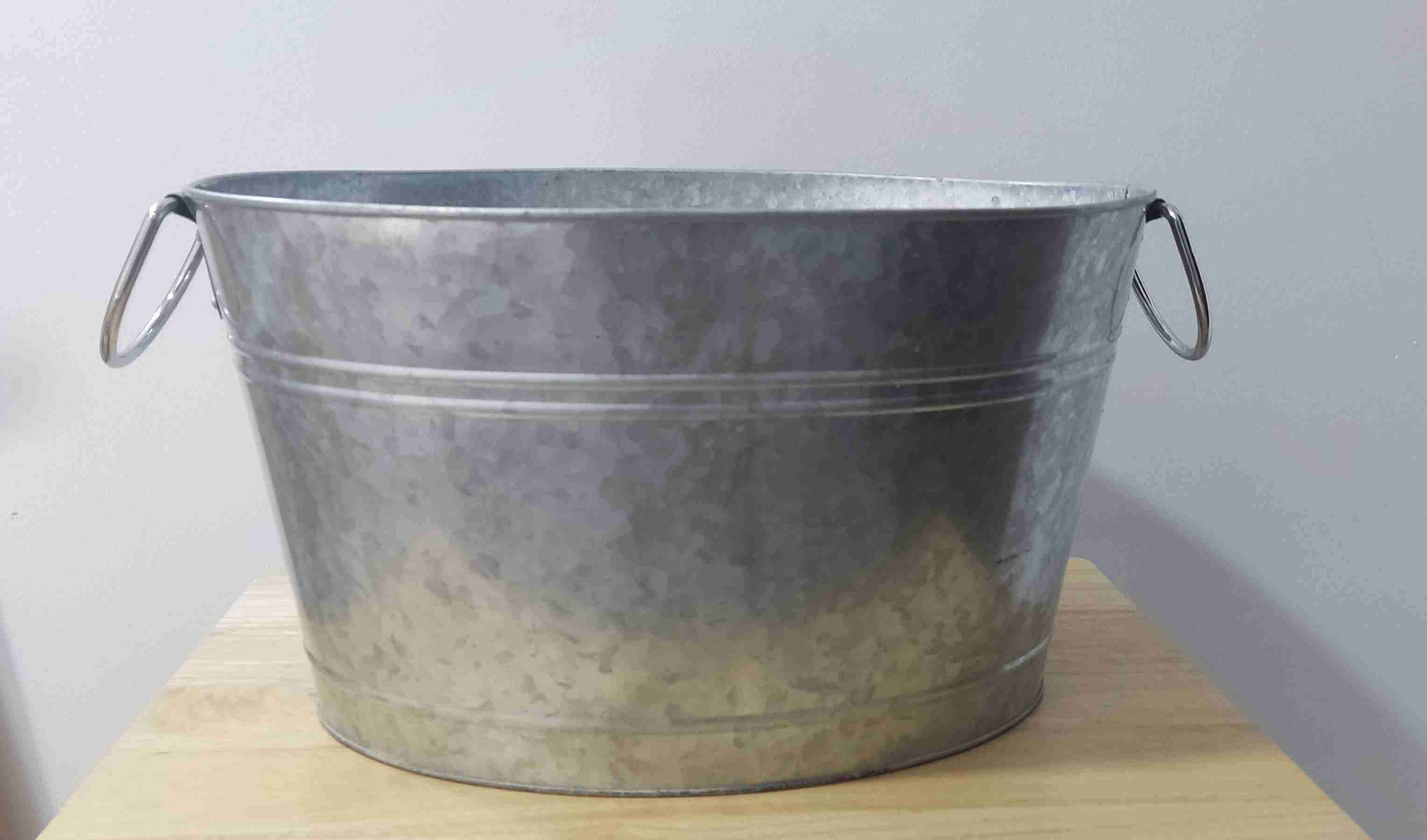 Hielera/Balde metálico grande - 1