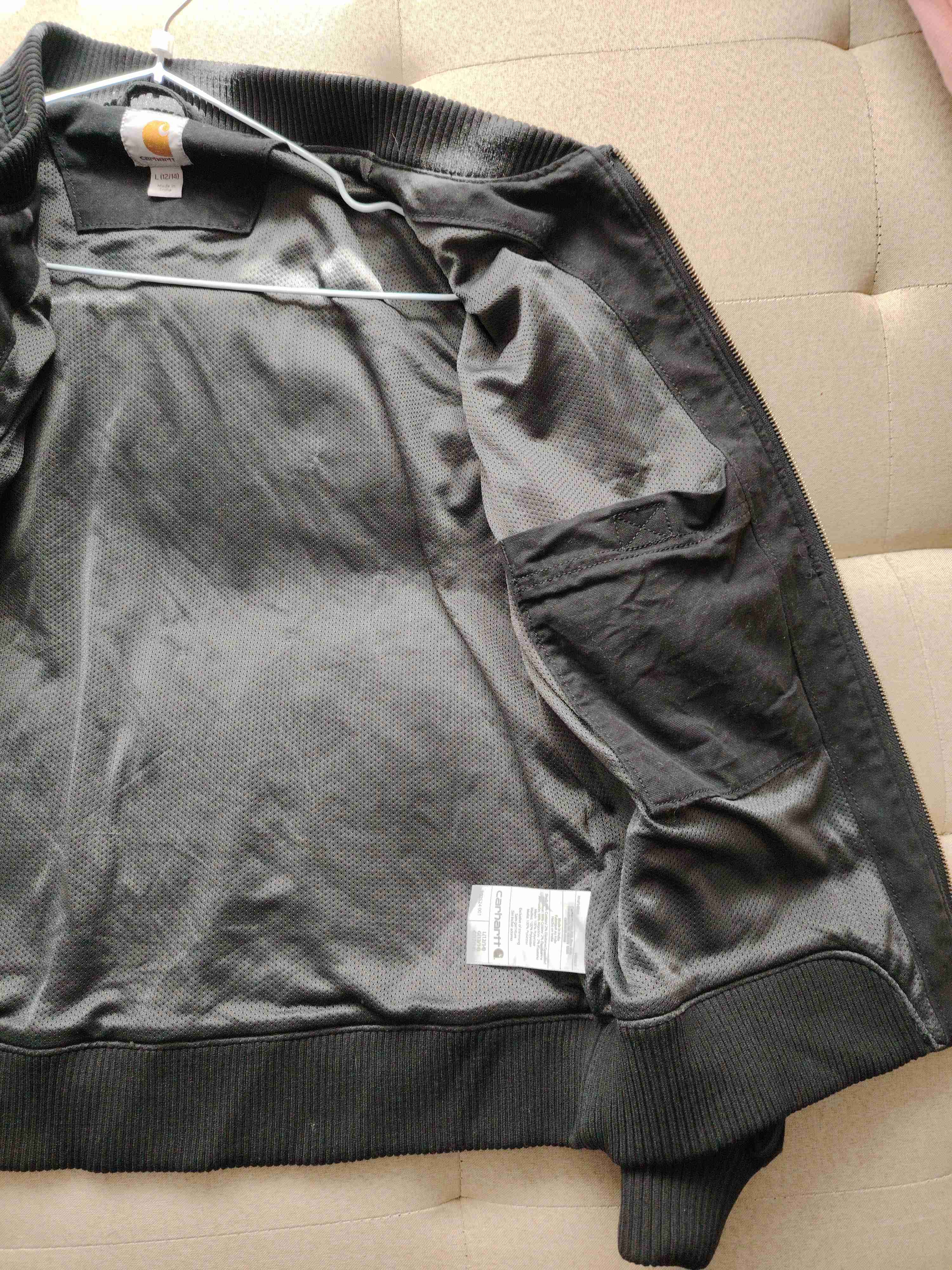 Chaqueta negra con cierre - miniatura 4