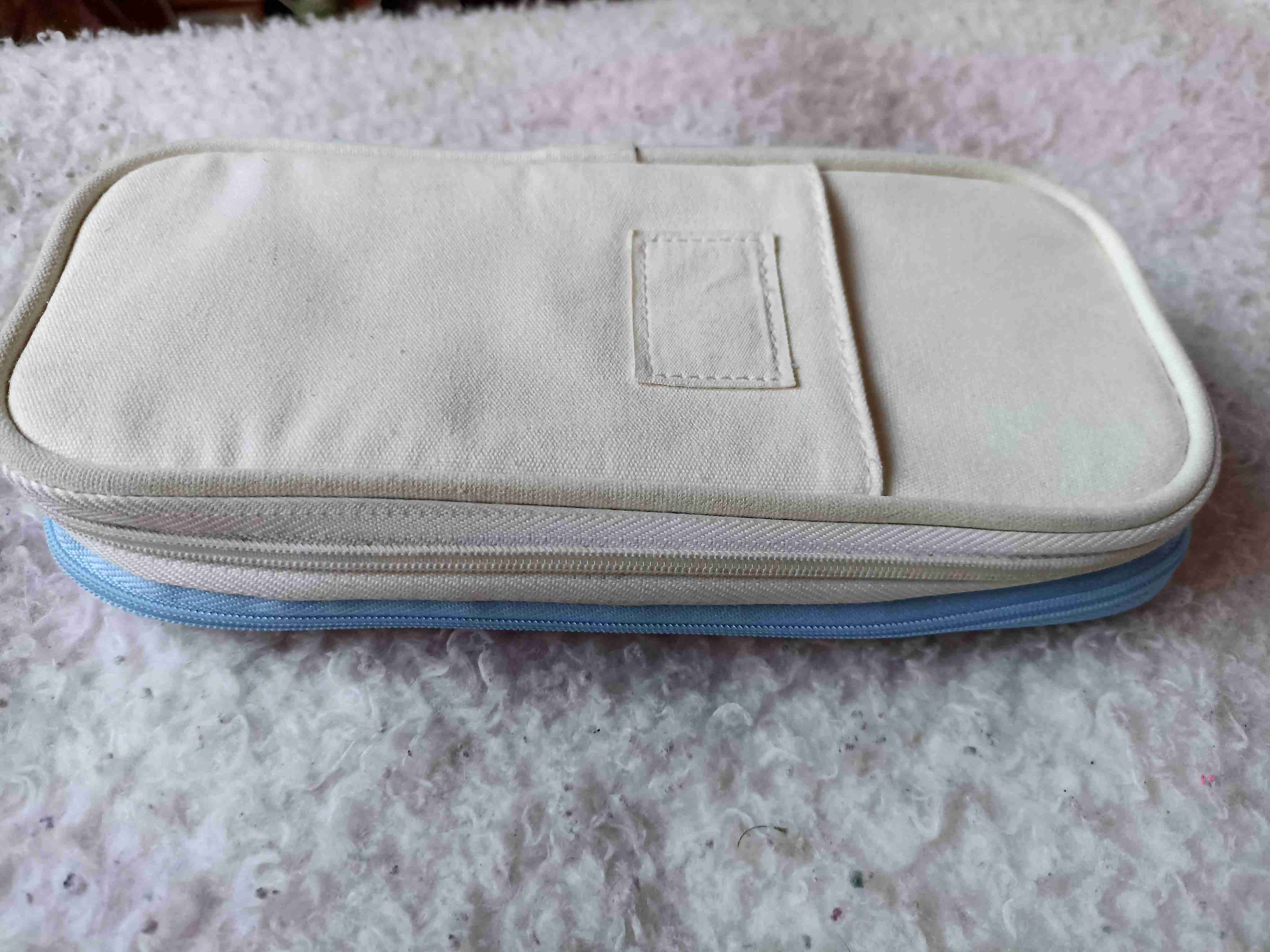 Estuche para lápices. Ideal para el colegio - miniatura 1