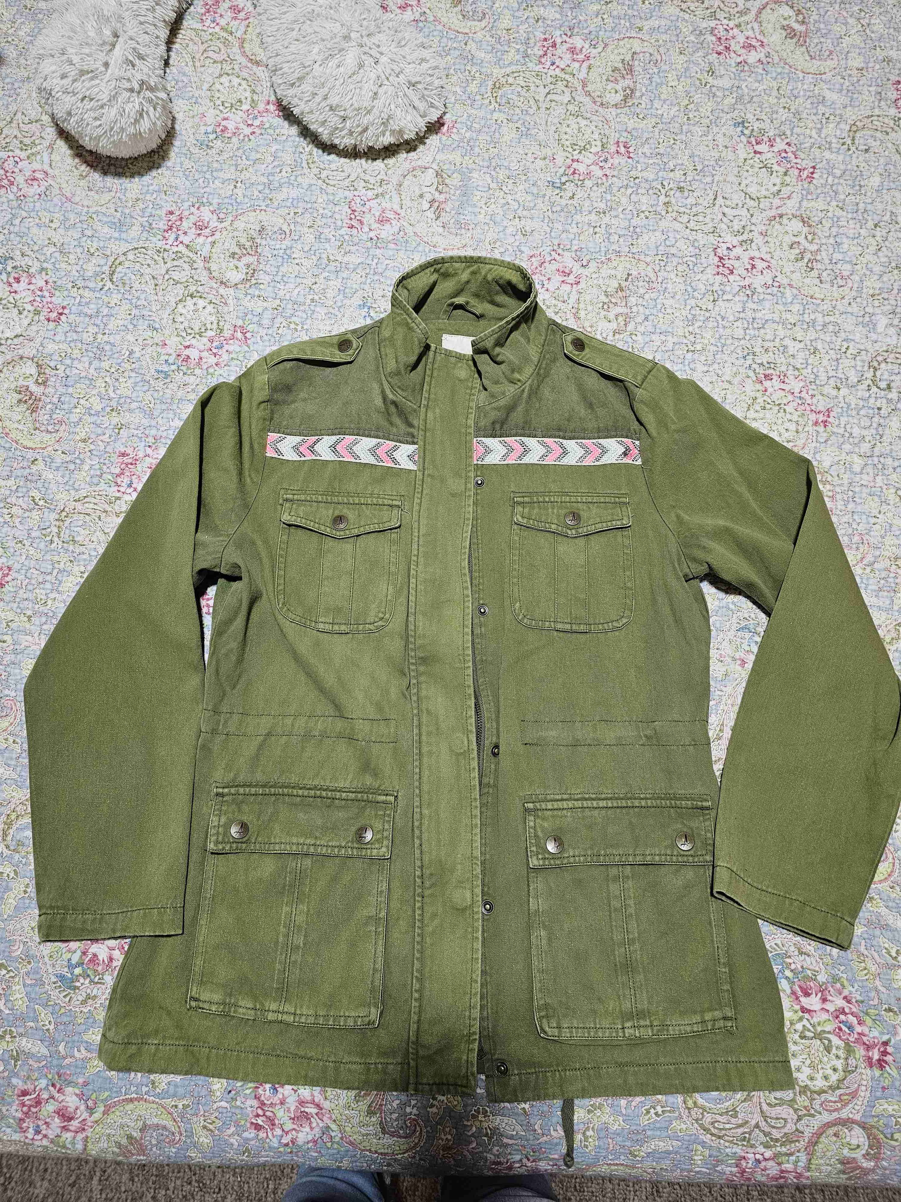 Chaqueta verde y beige mujer - miniatura 1