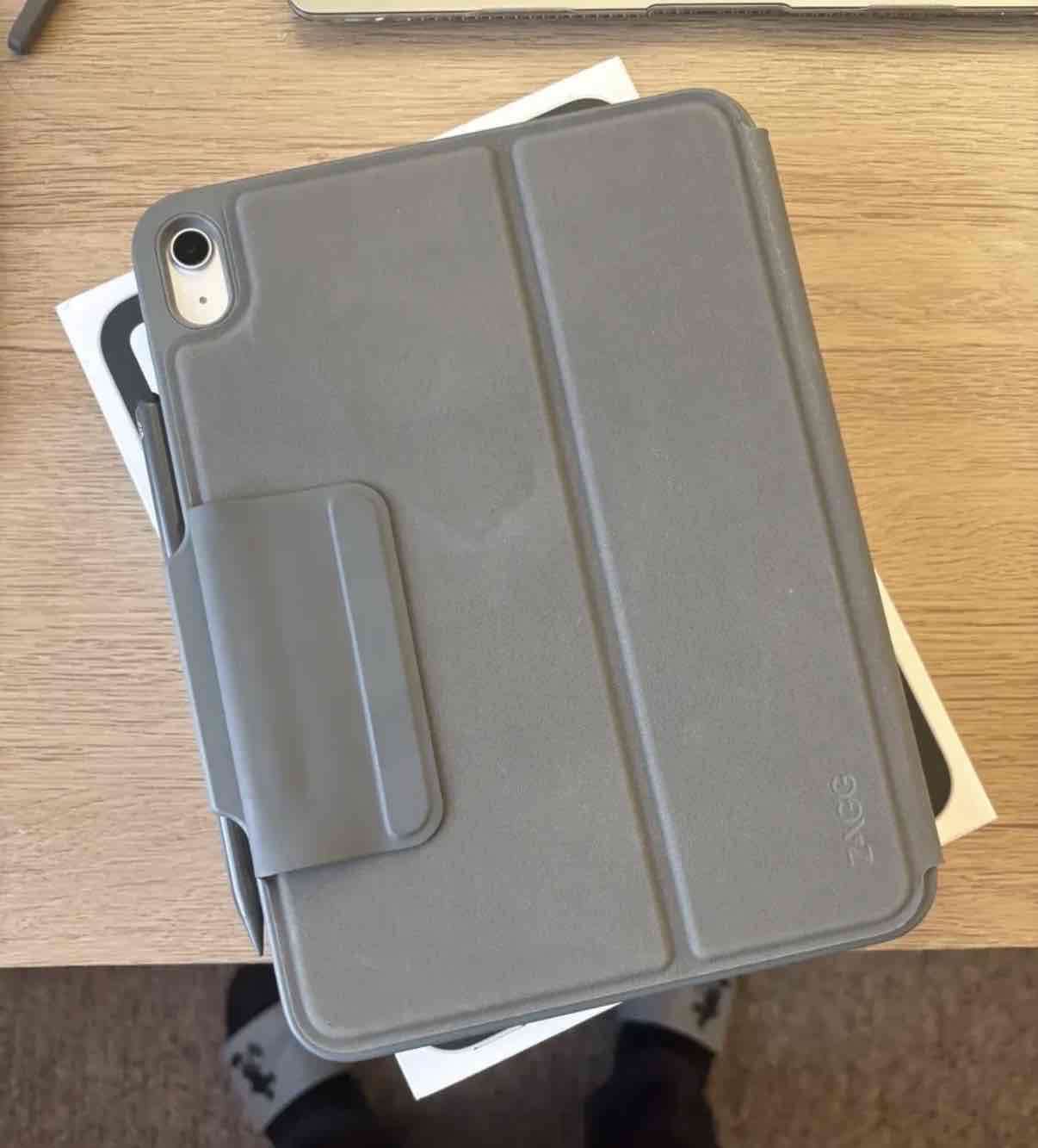 iPad con teclado y caja original - miniatura 3