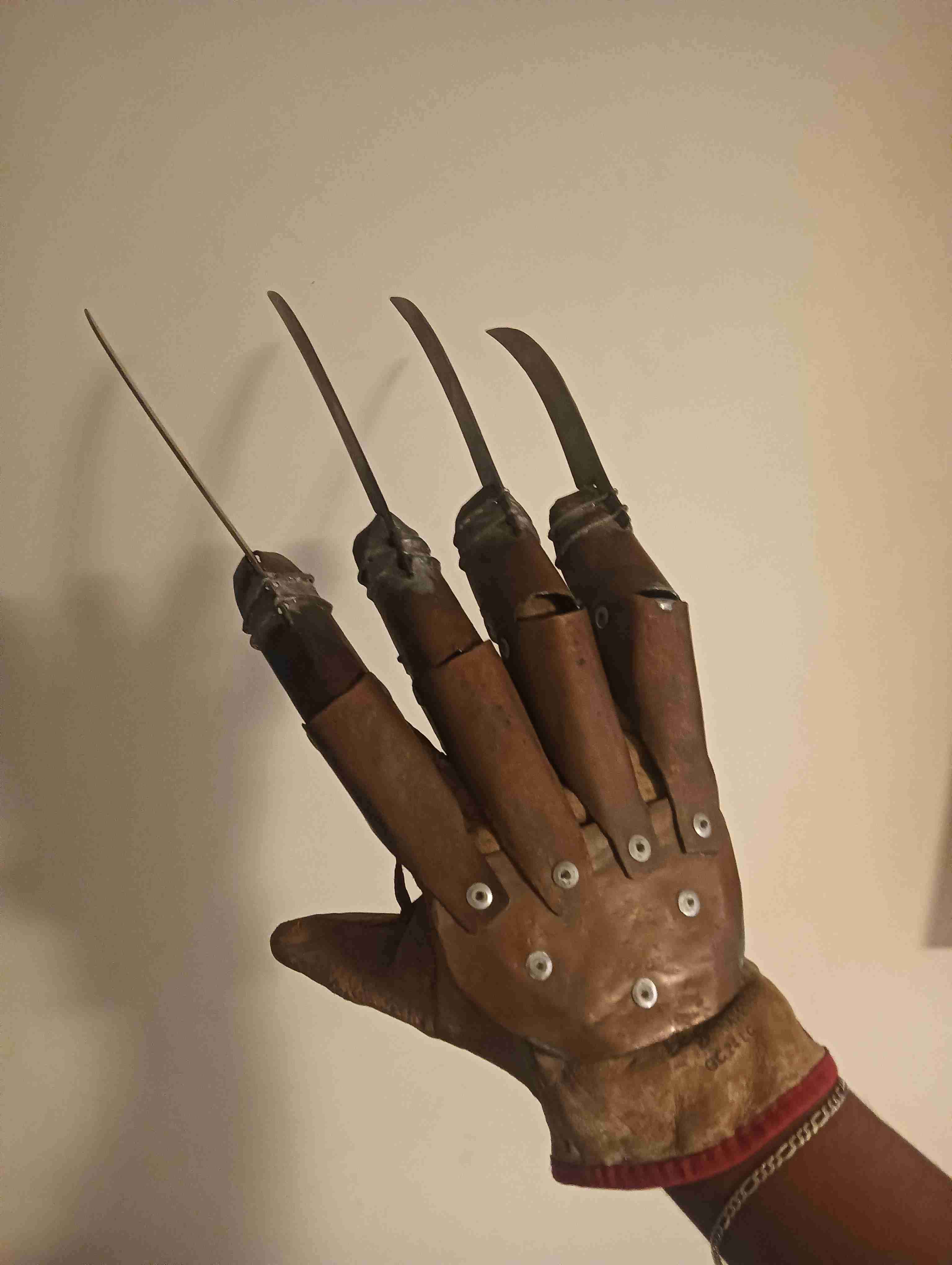 Guante de cuchillas metálicas - 6