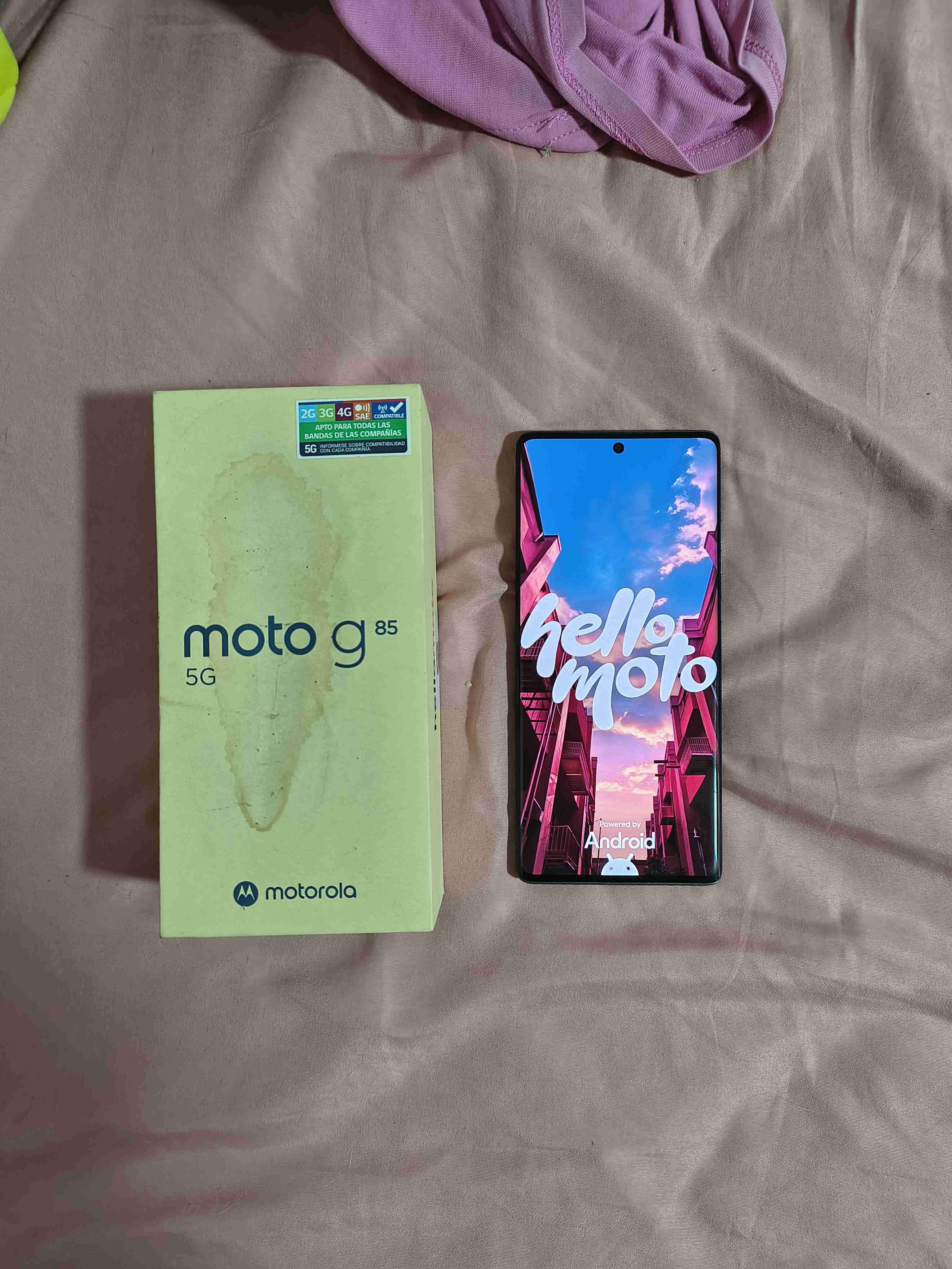 Celular Moto G85 5G - miniatura 1