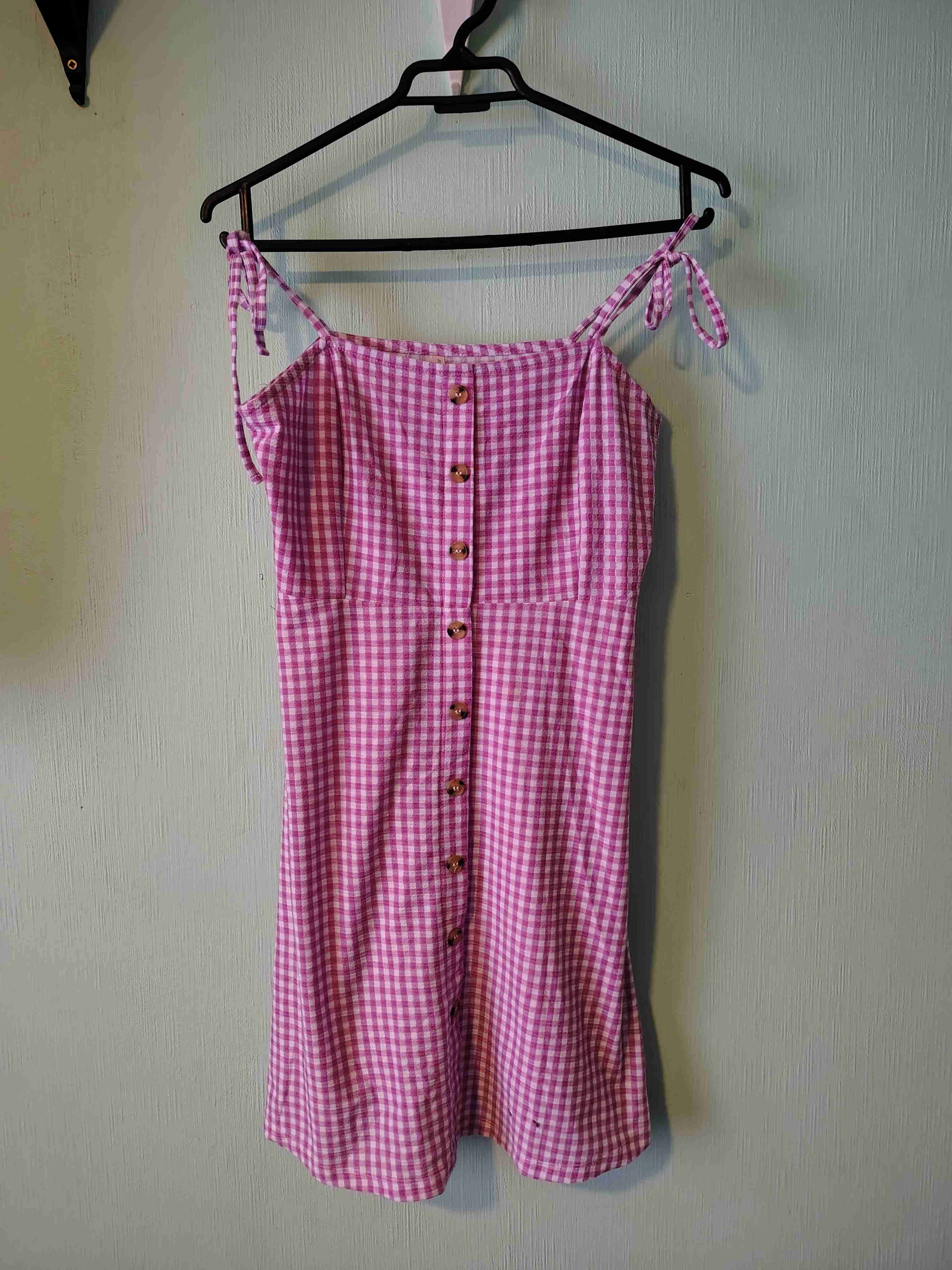 Vestido rosa a cuadros con botones - 2