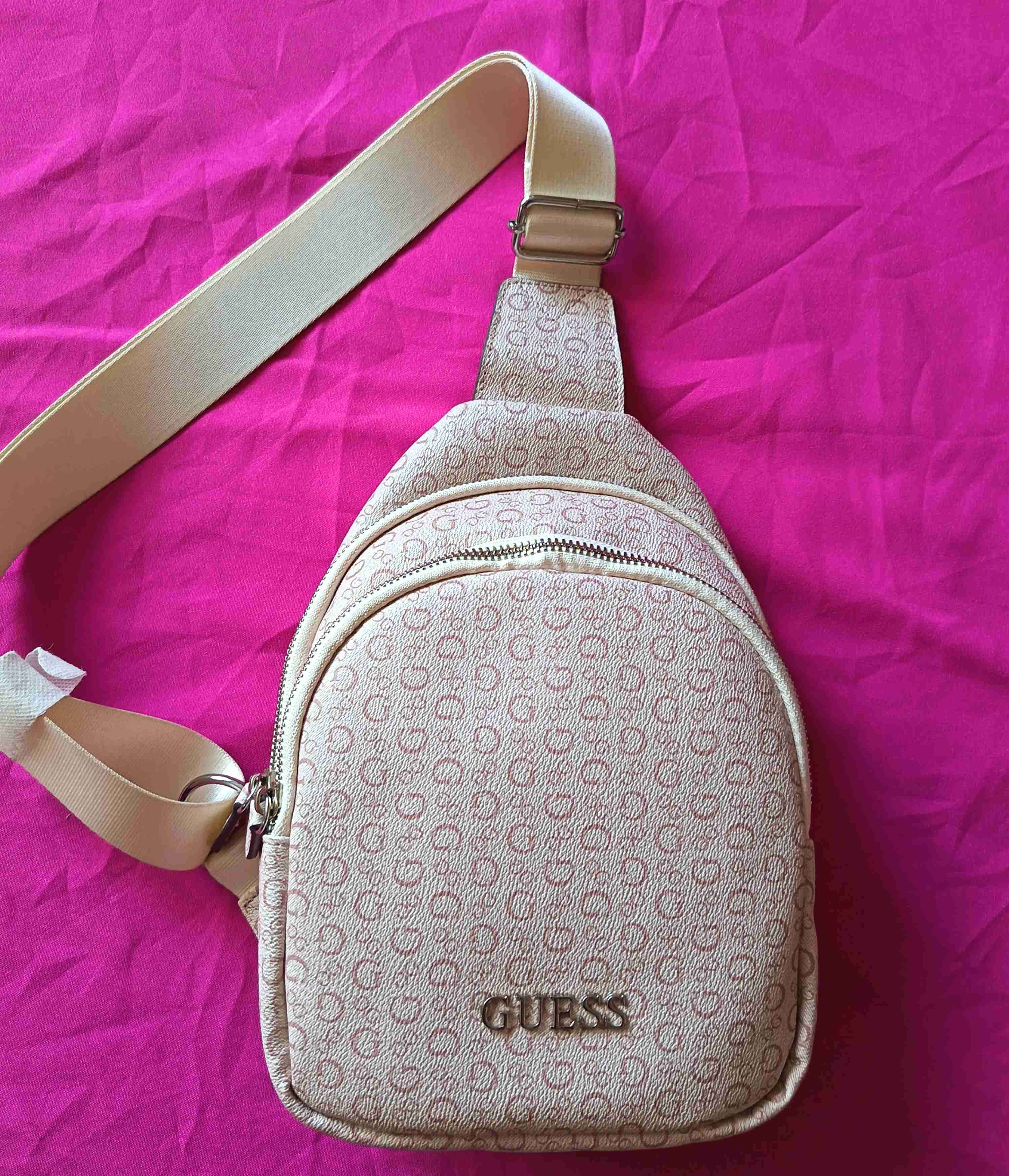 Mochila Guess beige pequeña