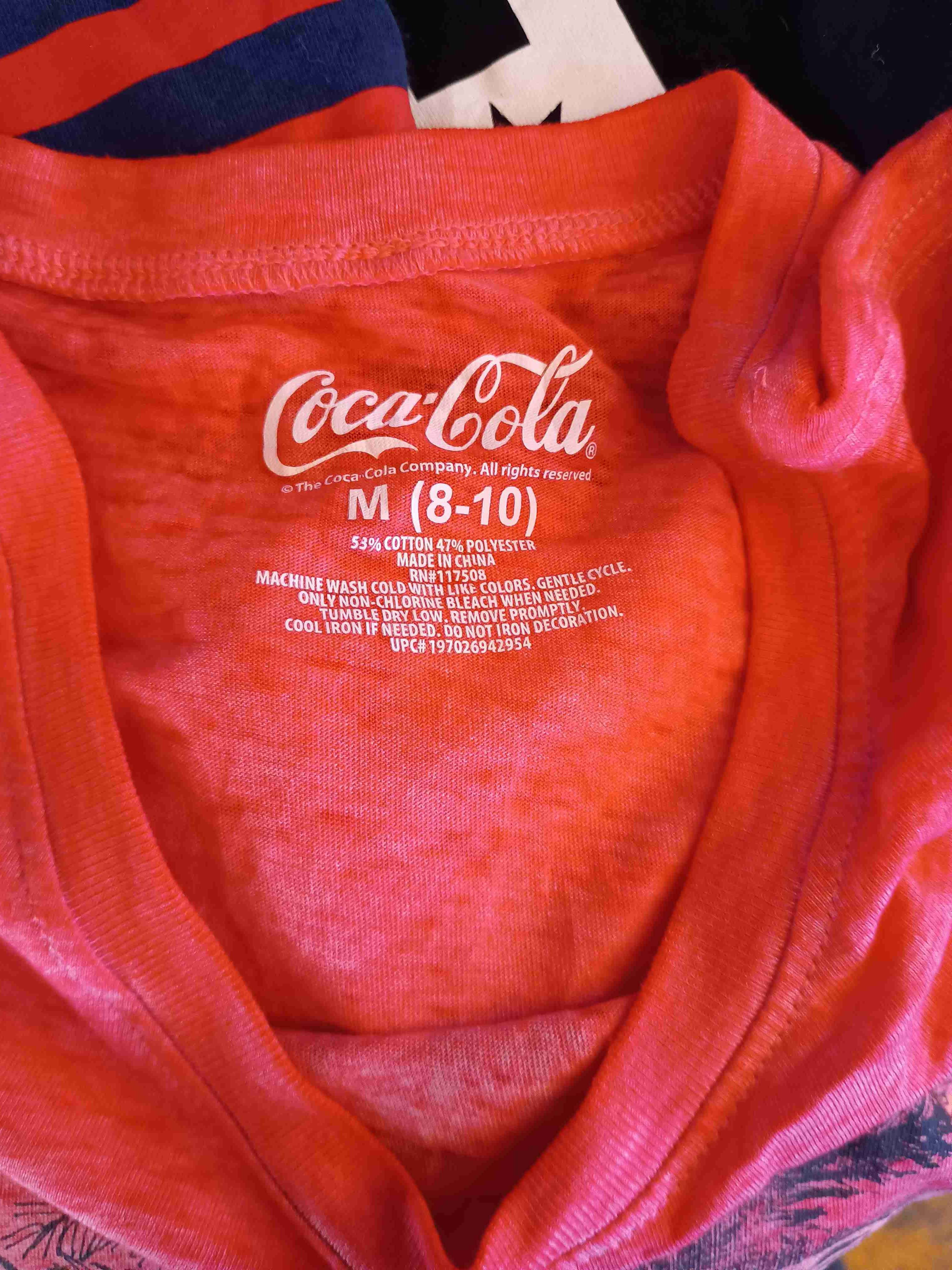 Polera roja Coca-Cola - miniatura 2