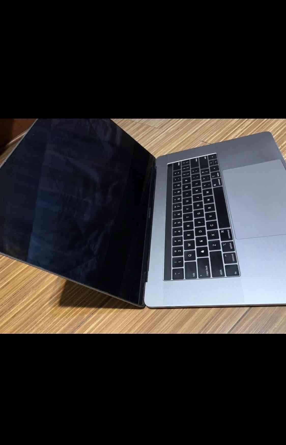 Notebook MacBook Pro 2019 - miniatura 2