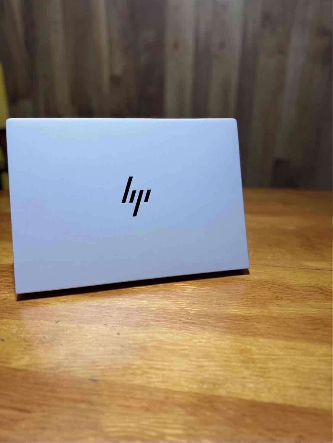 Laptop HP EliteBook color plata - miniatura 3