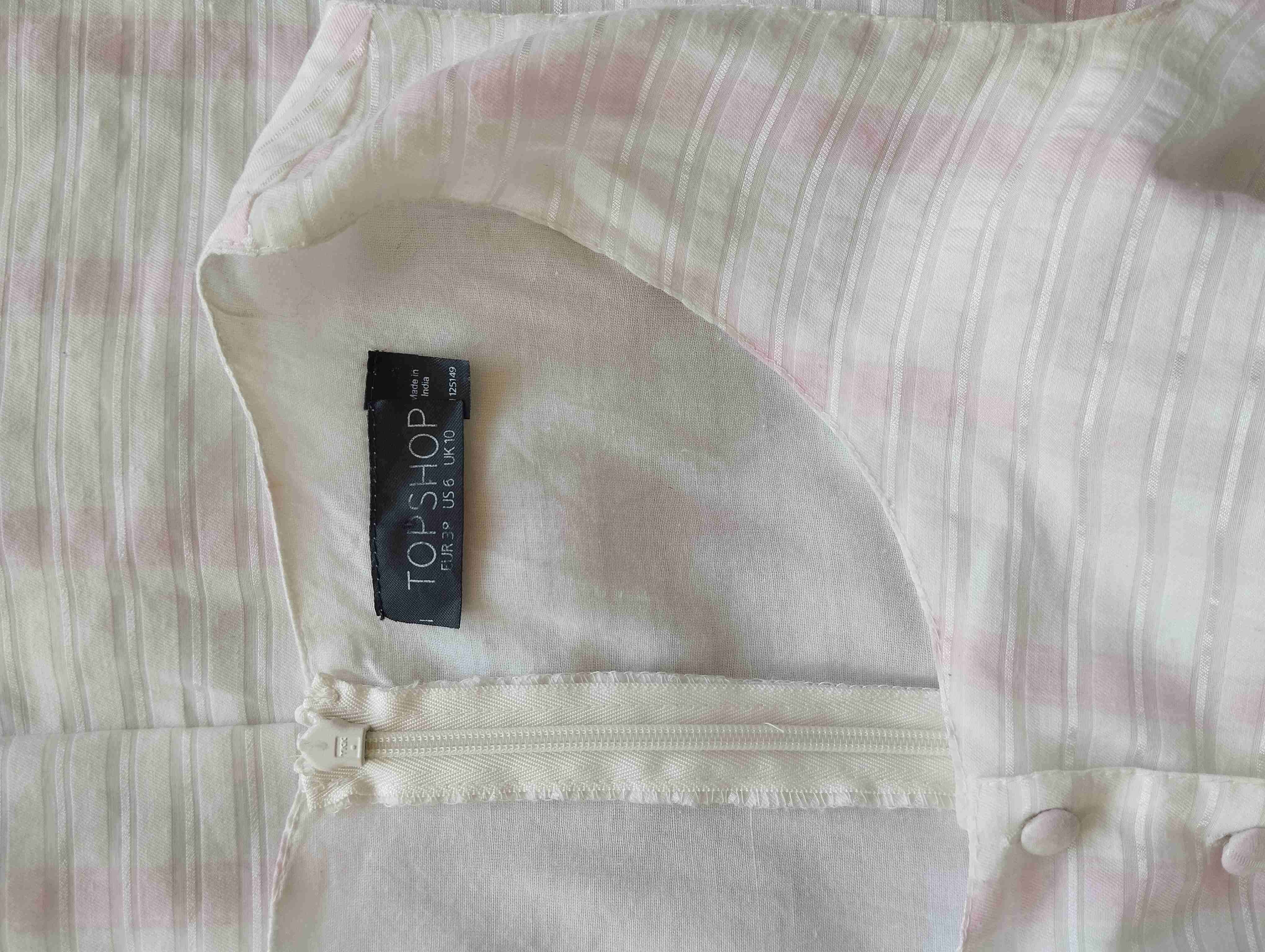 Vestido blanco sin mangas - miniatura 3