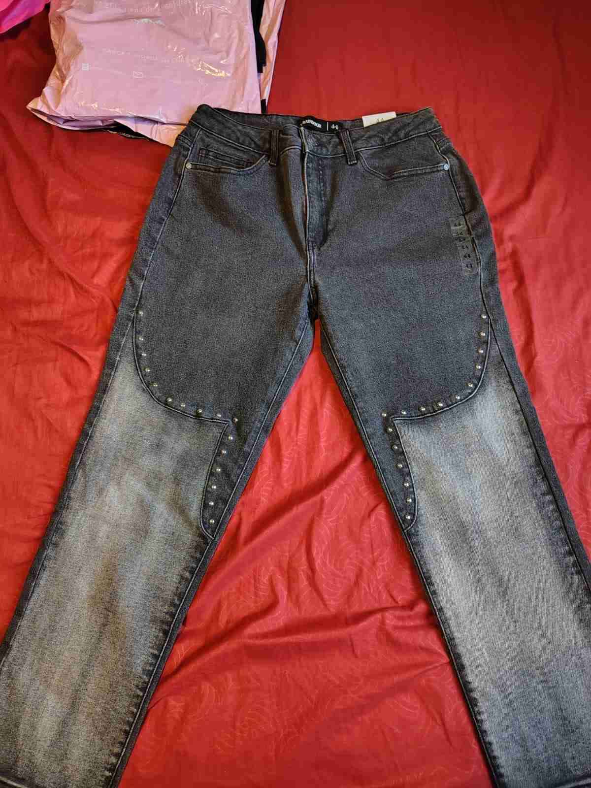 Jeans negros con tachas - 2