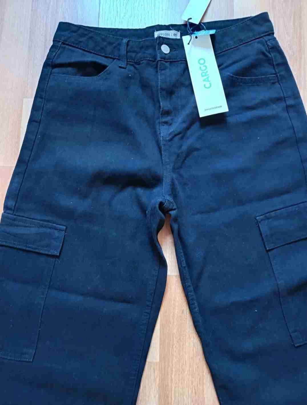 Pantalón cargo negro nuevo - 1