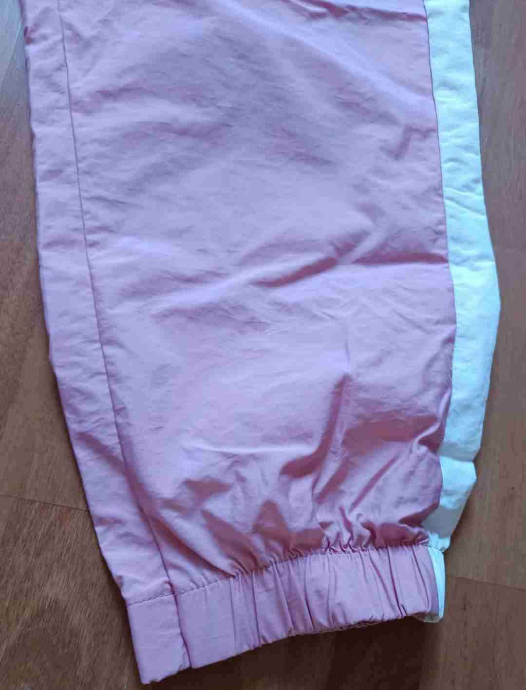 Pantalones deportivos rosados - 3