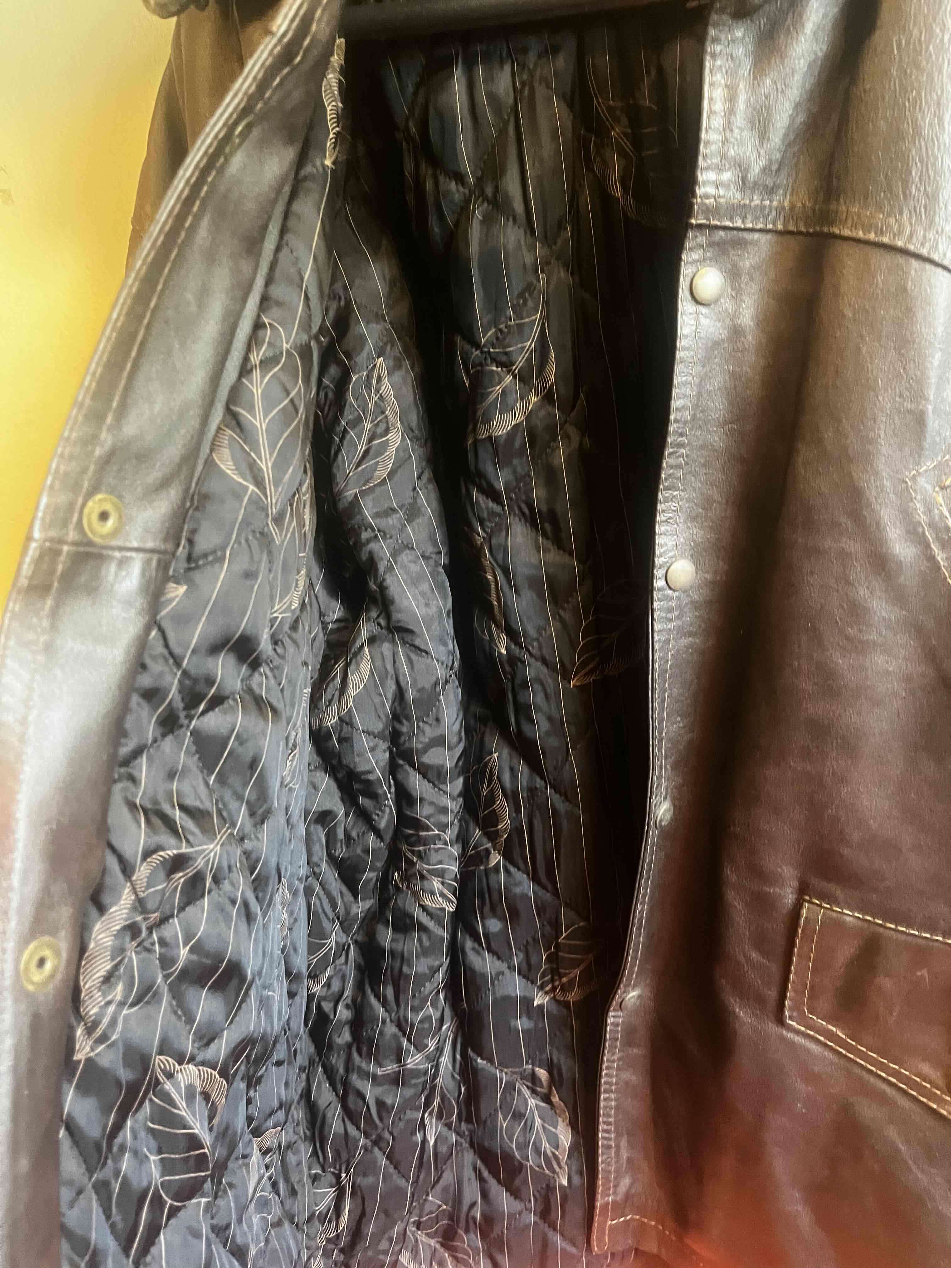 Chaqueta de cuero cafe - miniatura 3