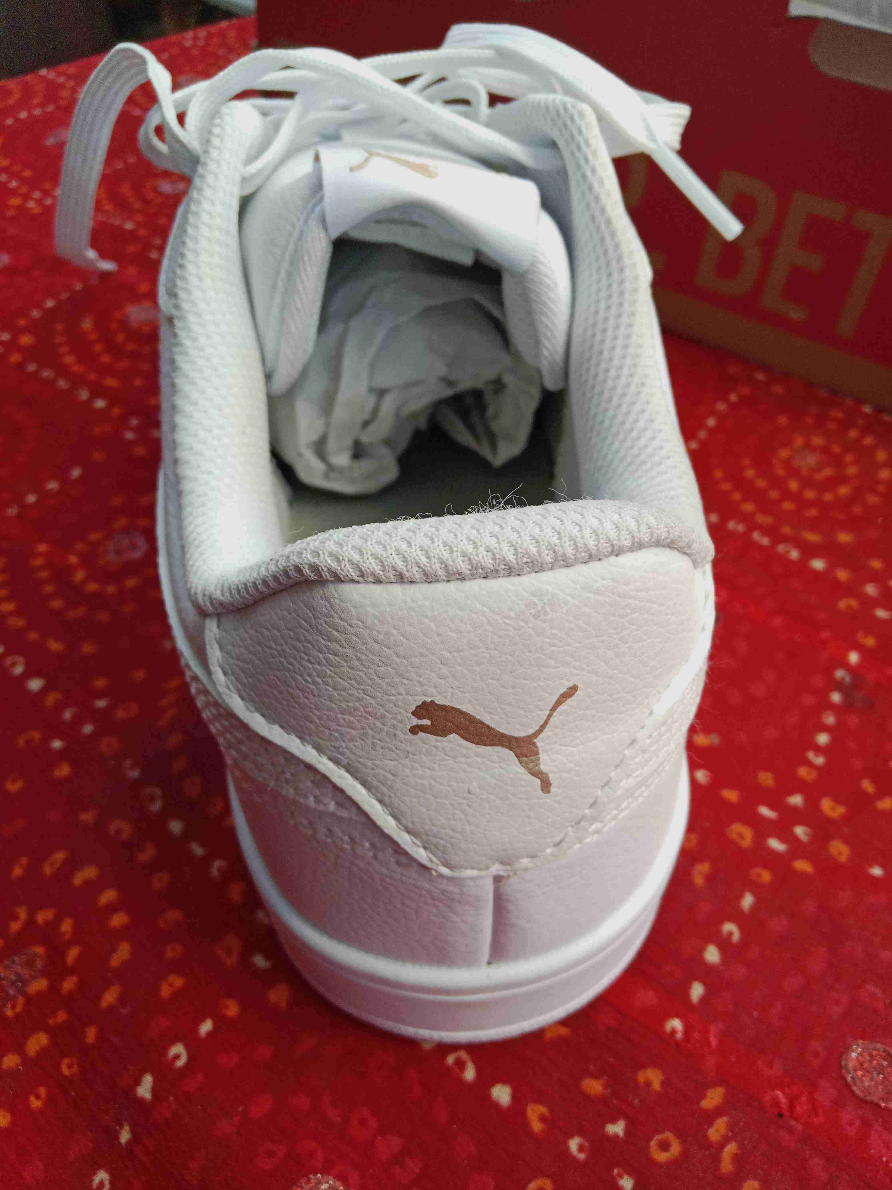 Zapatillas blancas Puma nuevas - miniatura 3