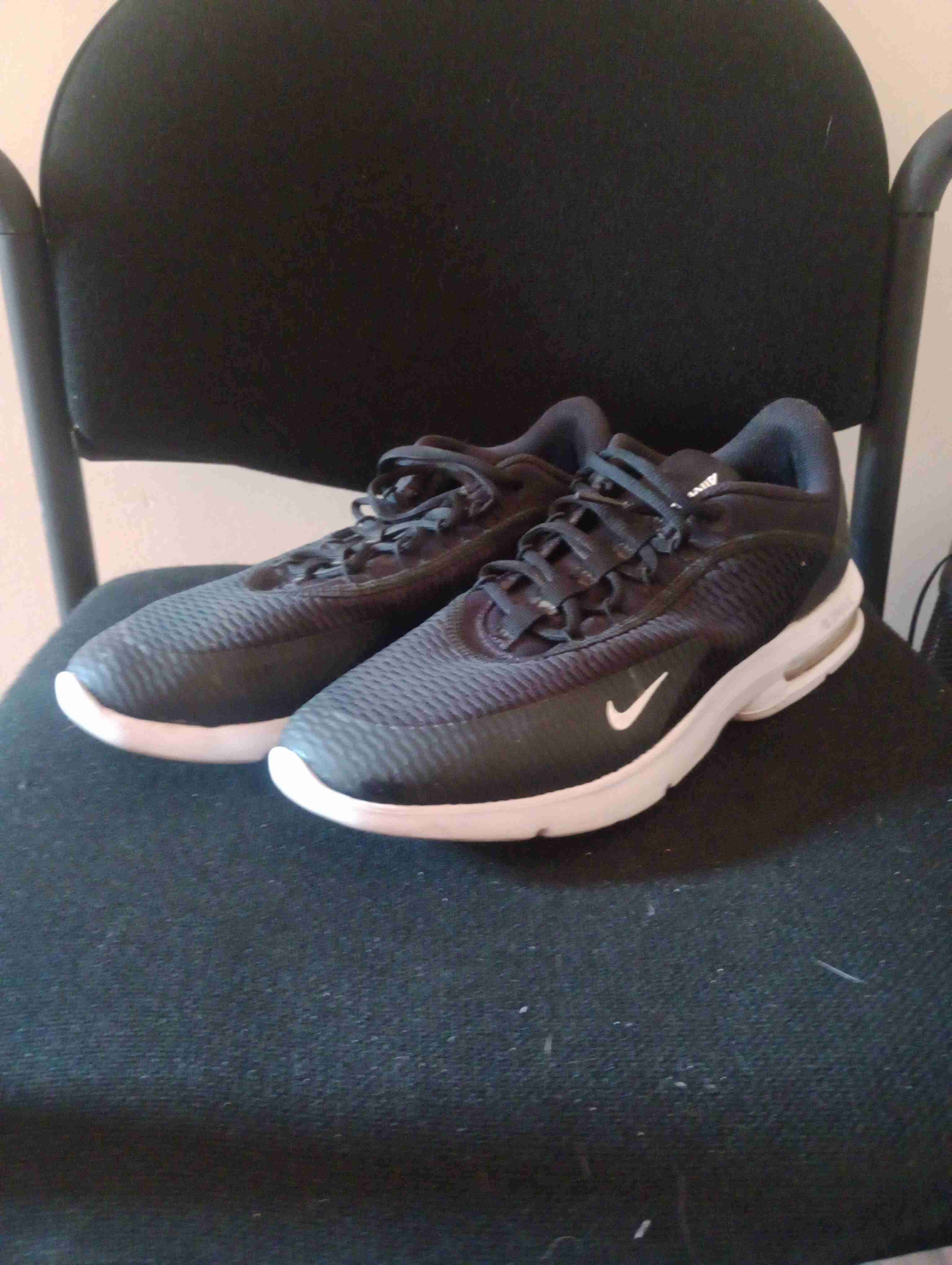 Zapatillas deportivas negras - miniatura 1