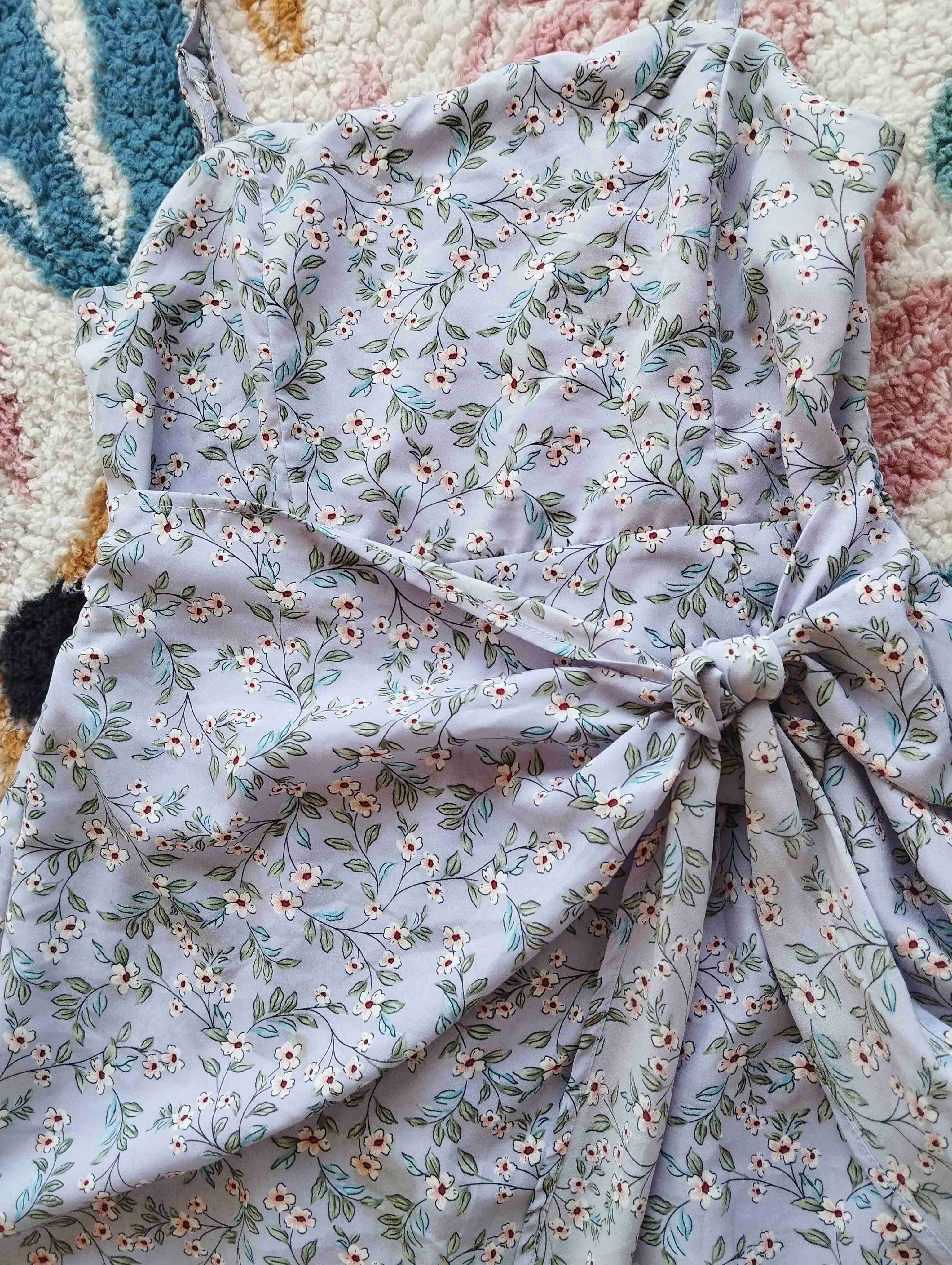 Vestido floral con lazo - miniatura 3