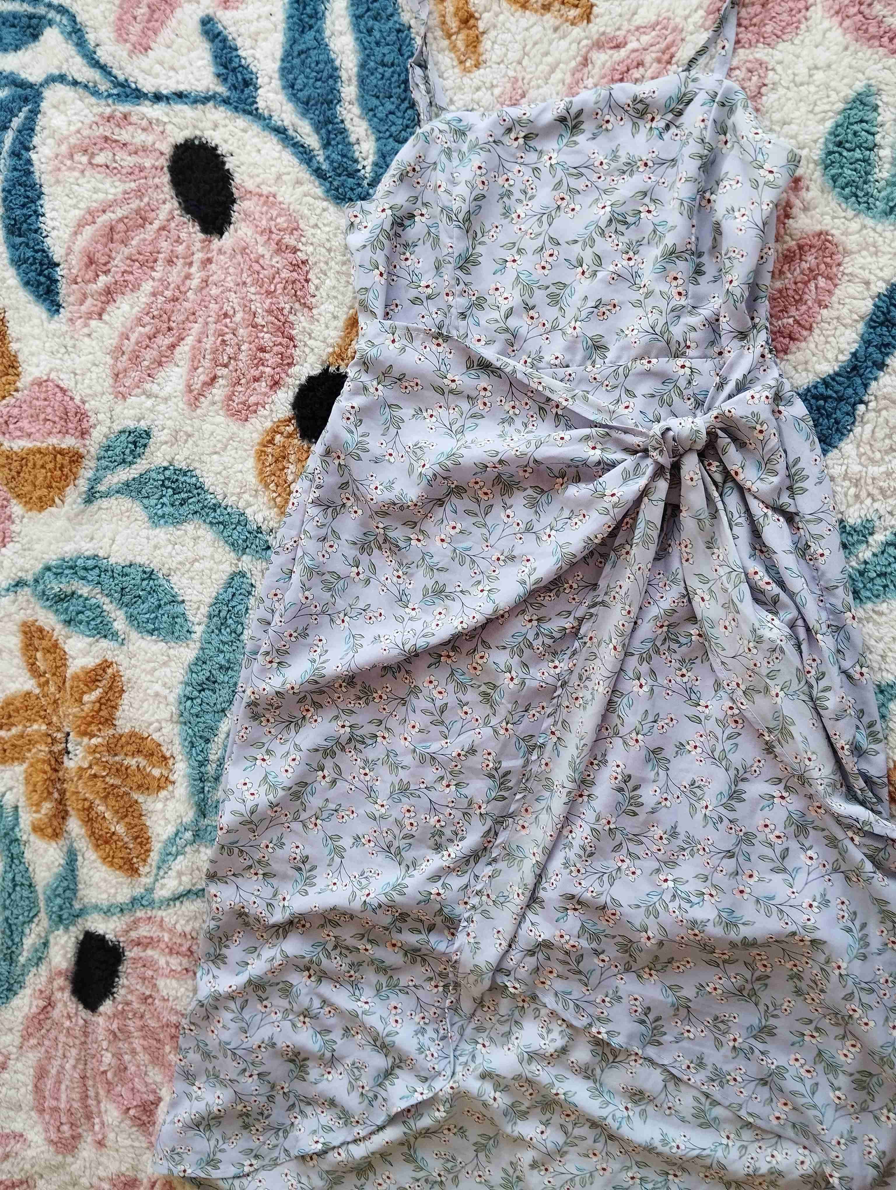 Vestido floral con lazo - miniatura 5