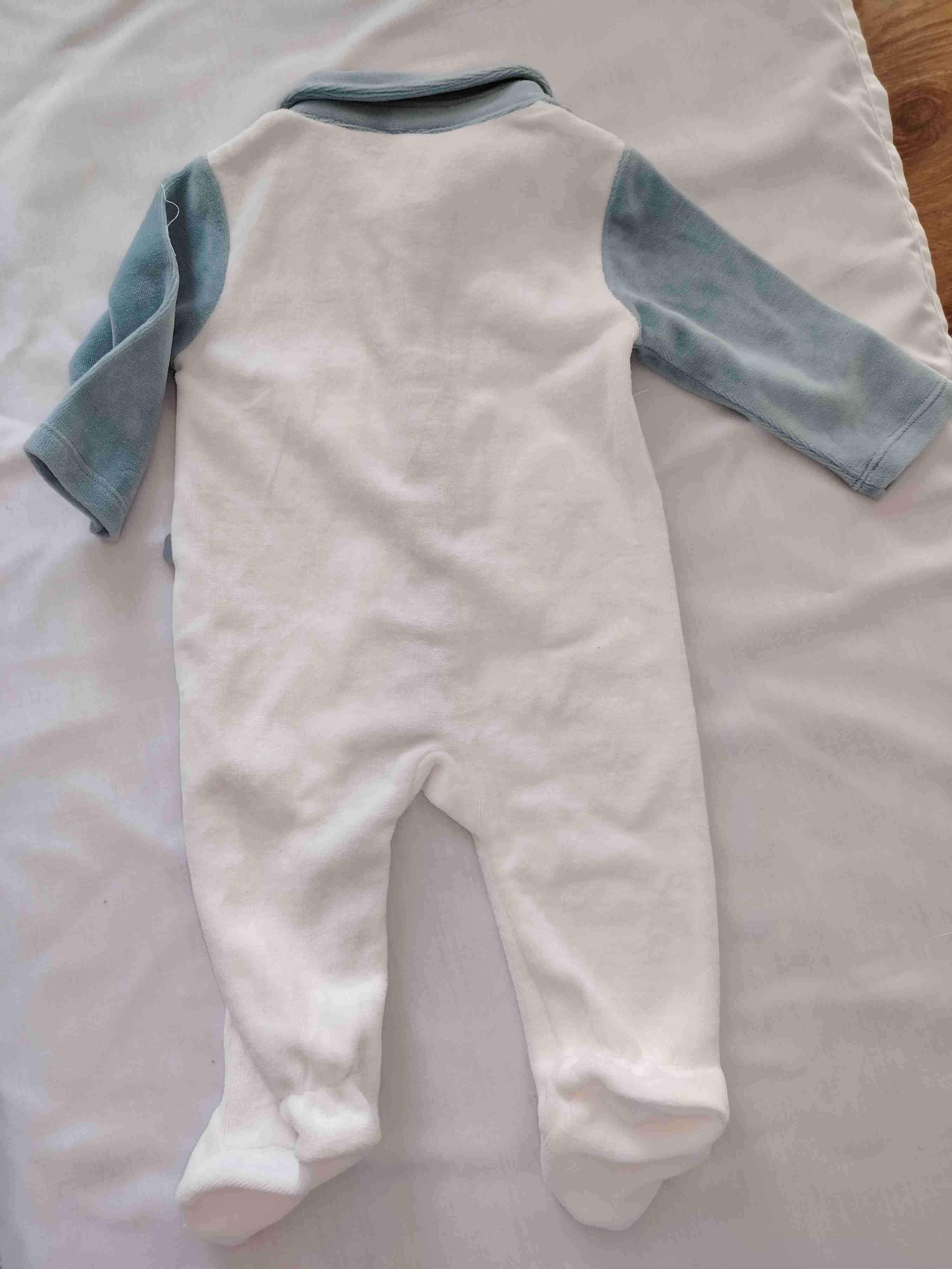 Enterito de bebé Talla 6 M. . - miniatura 1