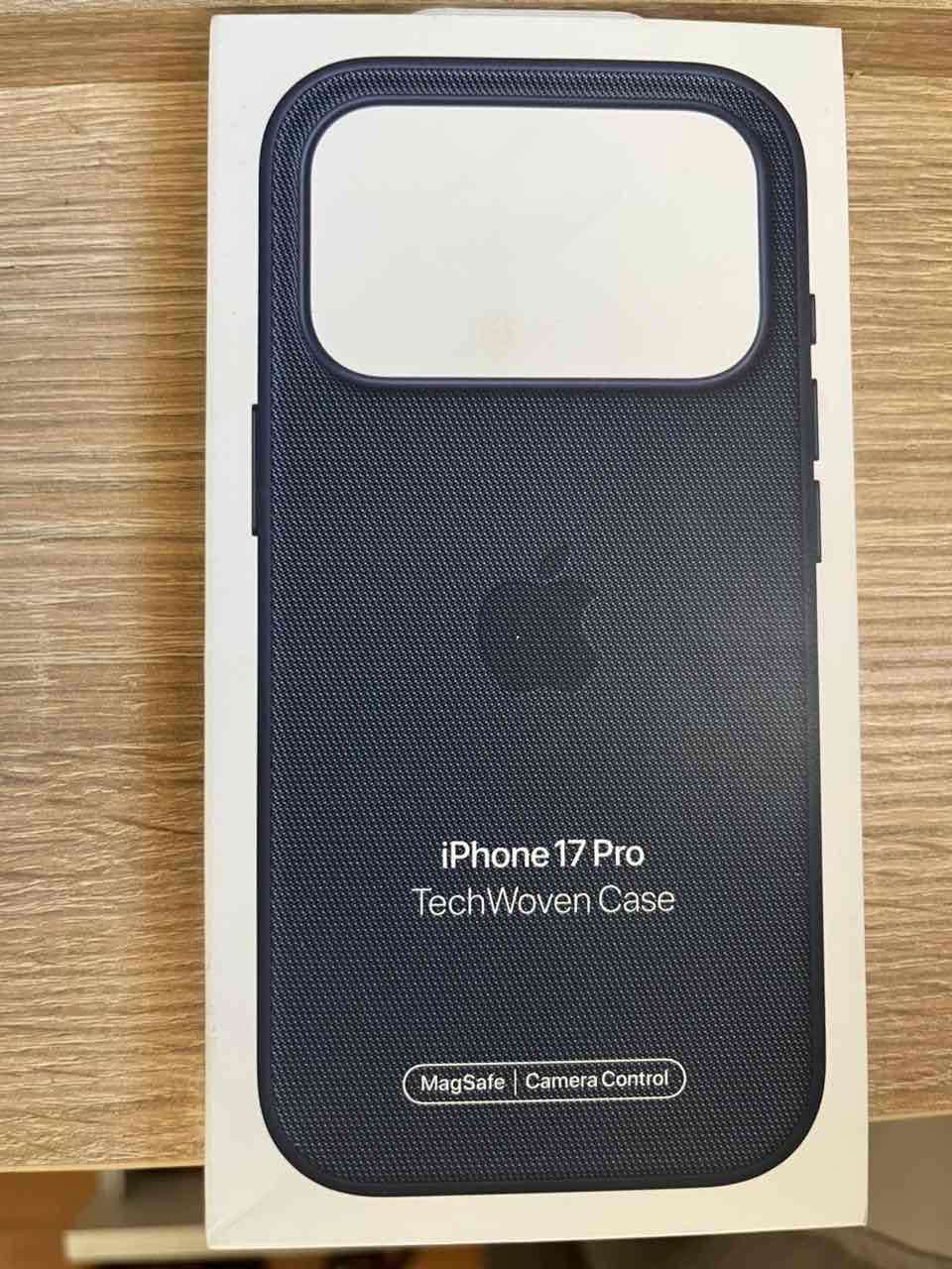 Funda negra para iPhone 17 Pro - miniatura 2