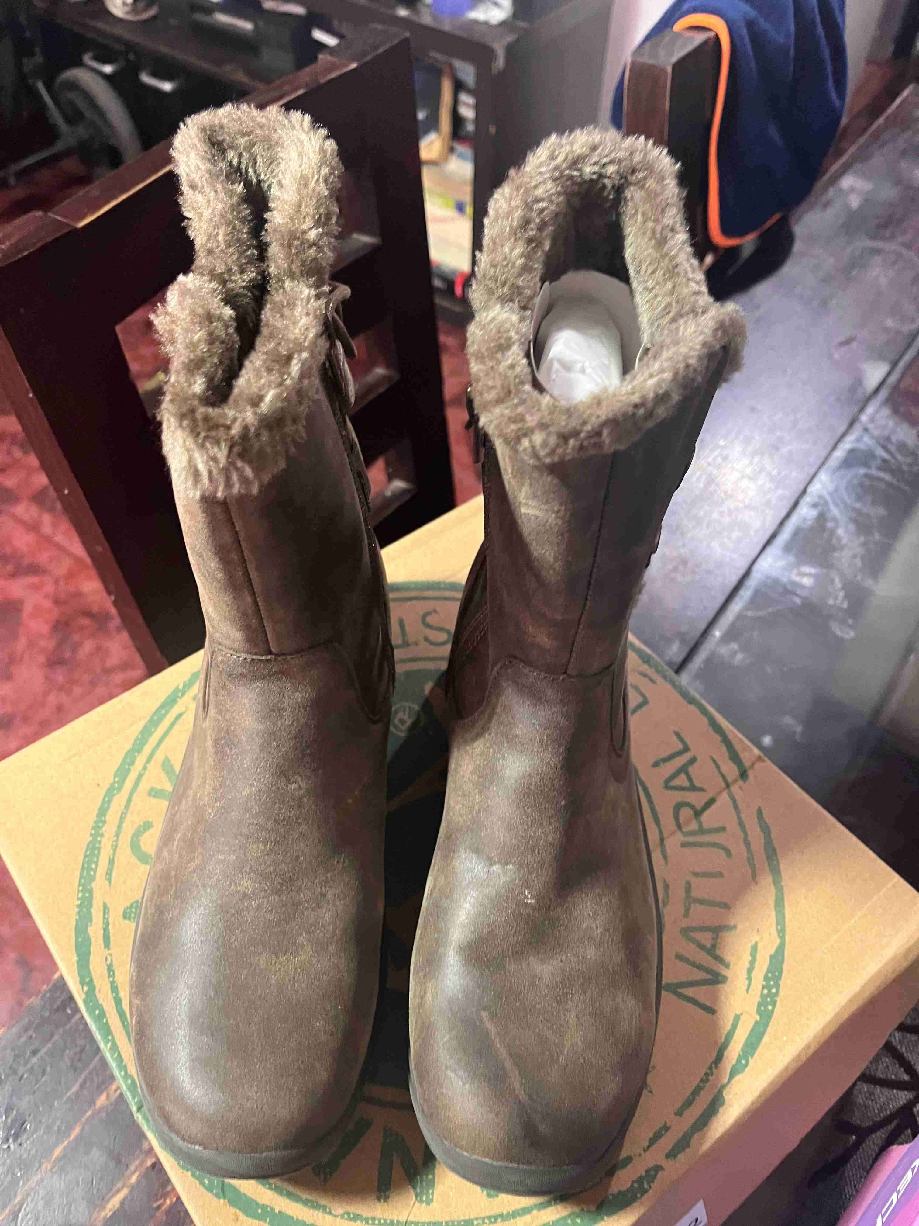 Botas marrones con forro - miniatura 1