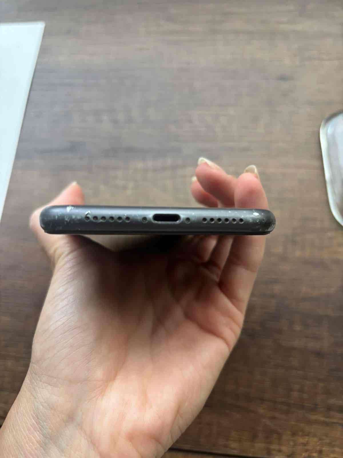 iPhone 11 BARATO - miniatura 6