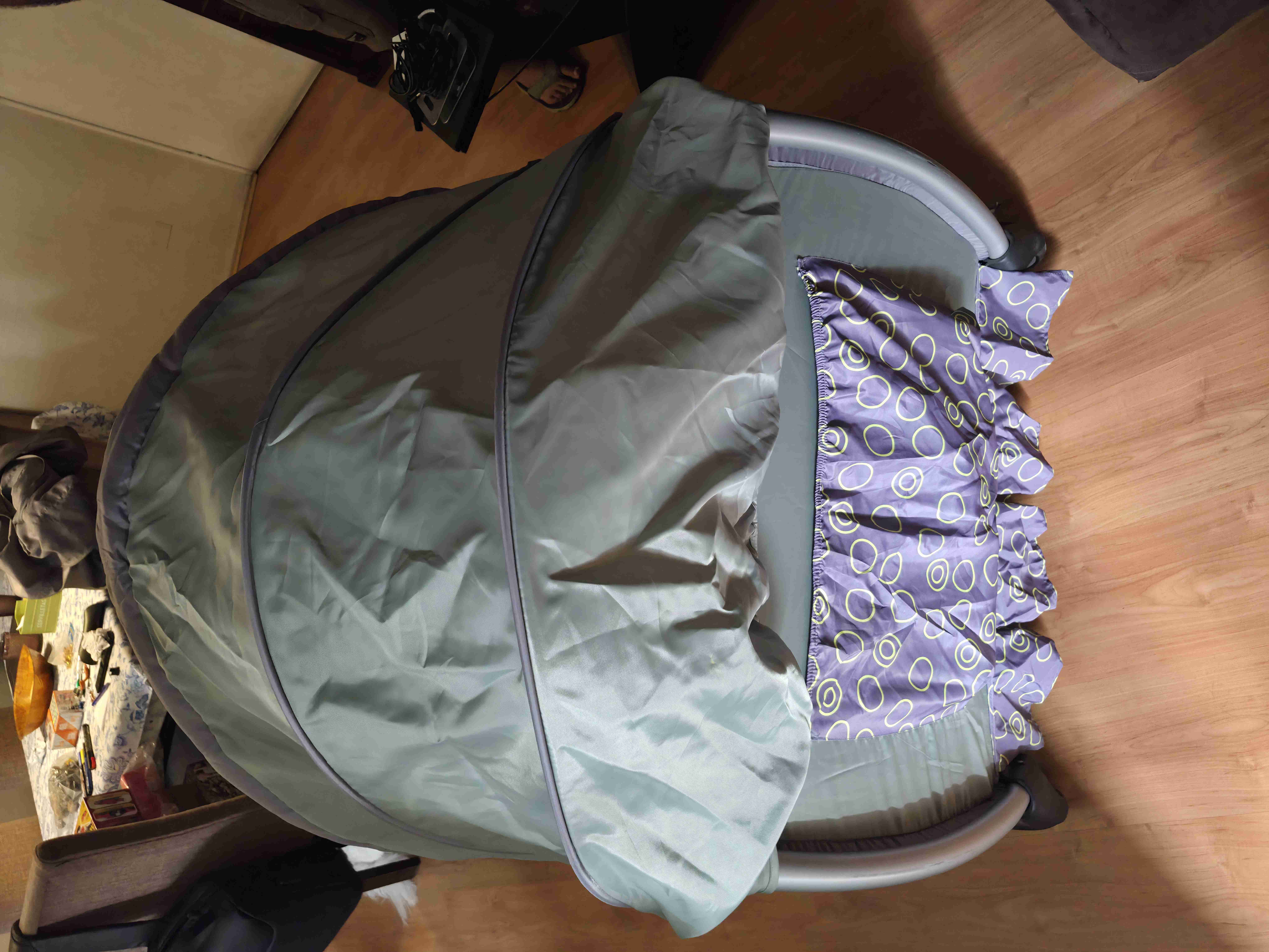 Cuna pack and play gris - miniatura 2