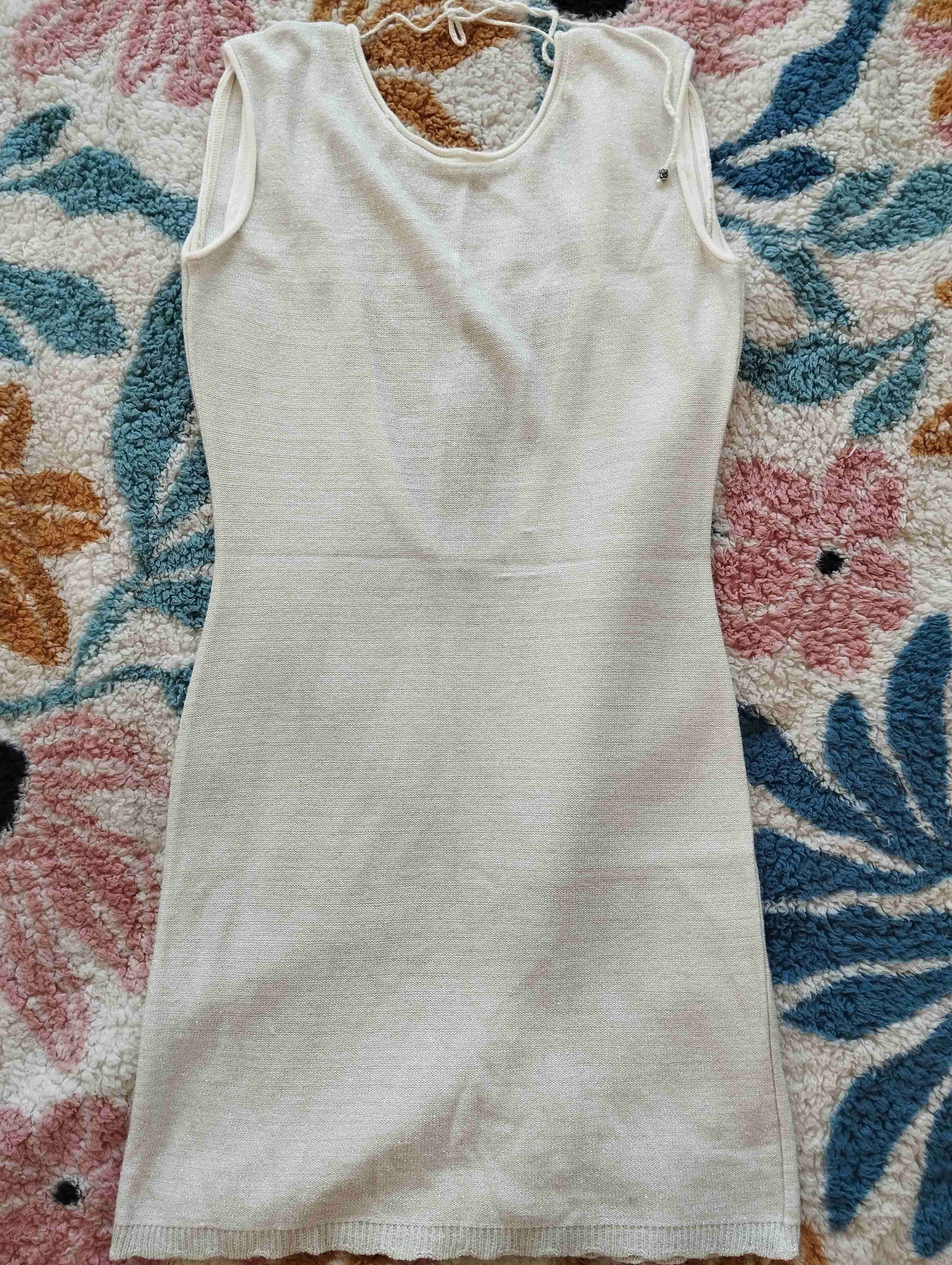 Vestido blanco sin mangas - miniatura 1