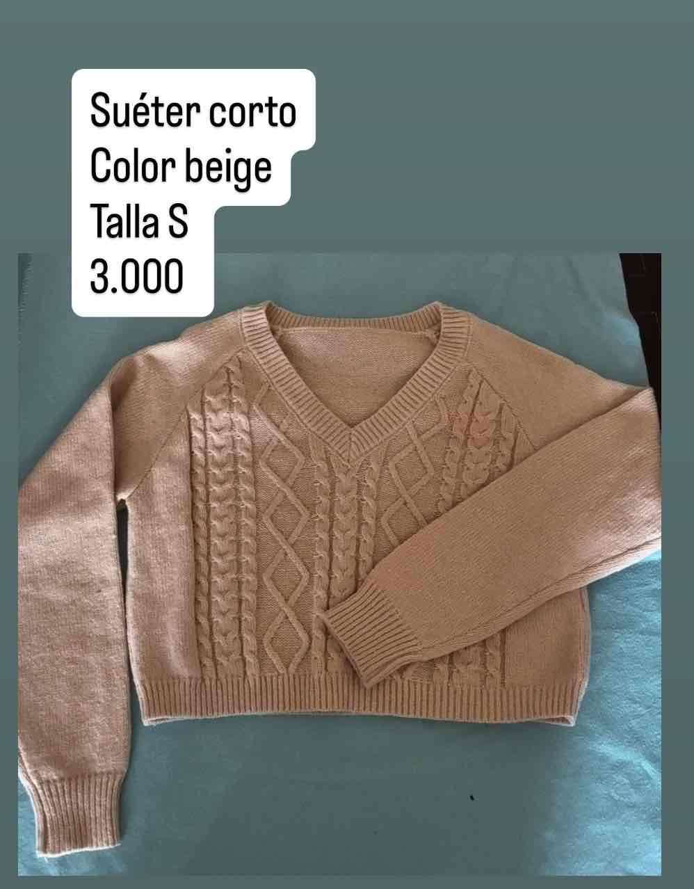 Suéter corto beige talla S