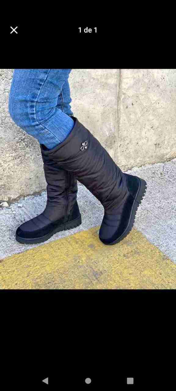 Botas negras de invierno - miniatura 1