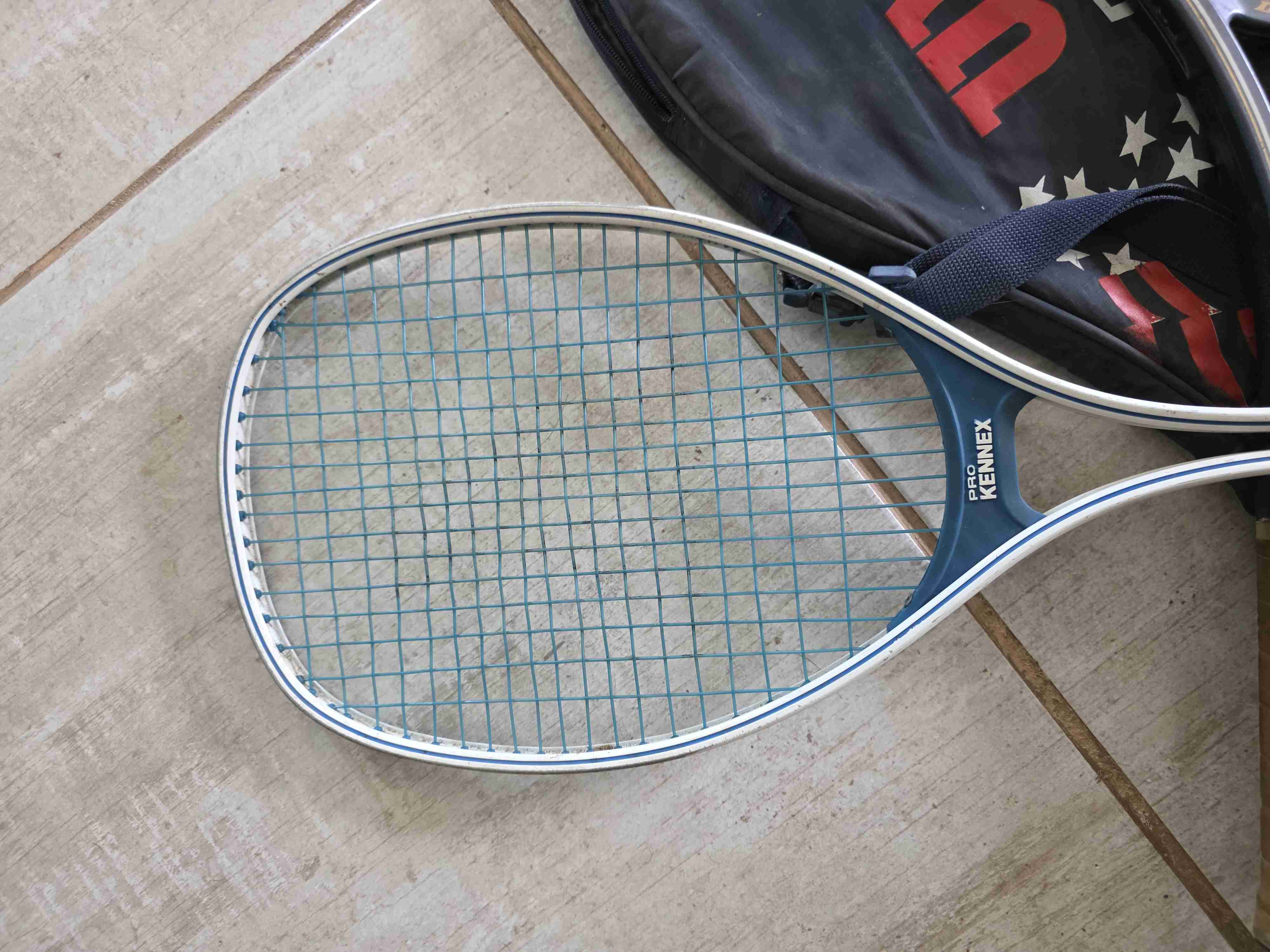 Raquetas de tenis con funda - miniatura 2