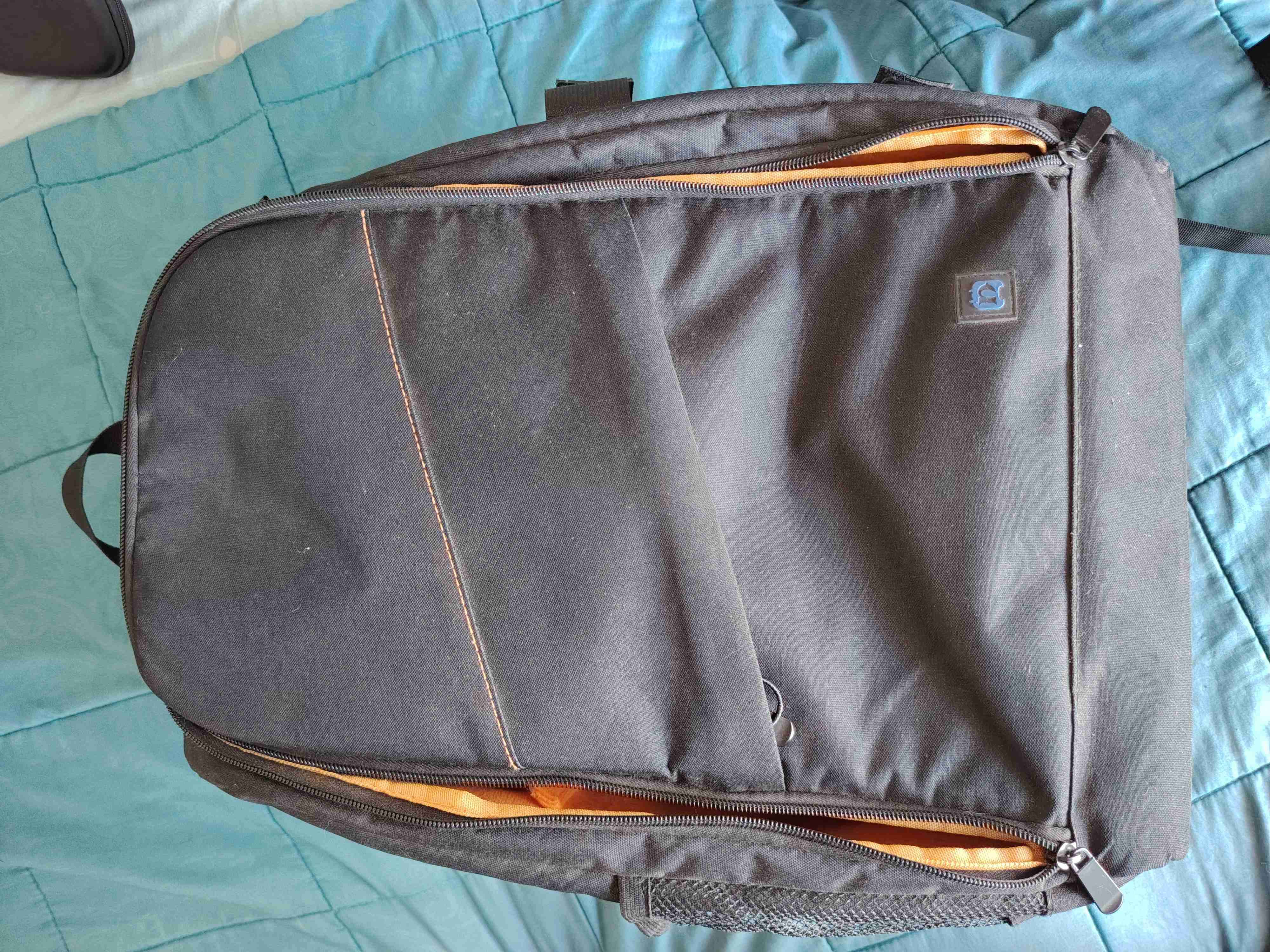 Mochila negra para cámara, con separadores - miniatura 1