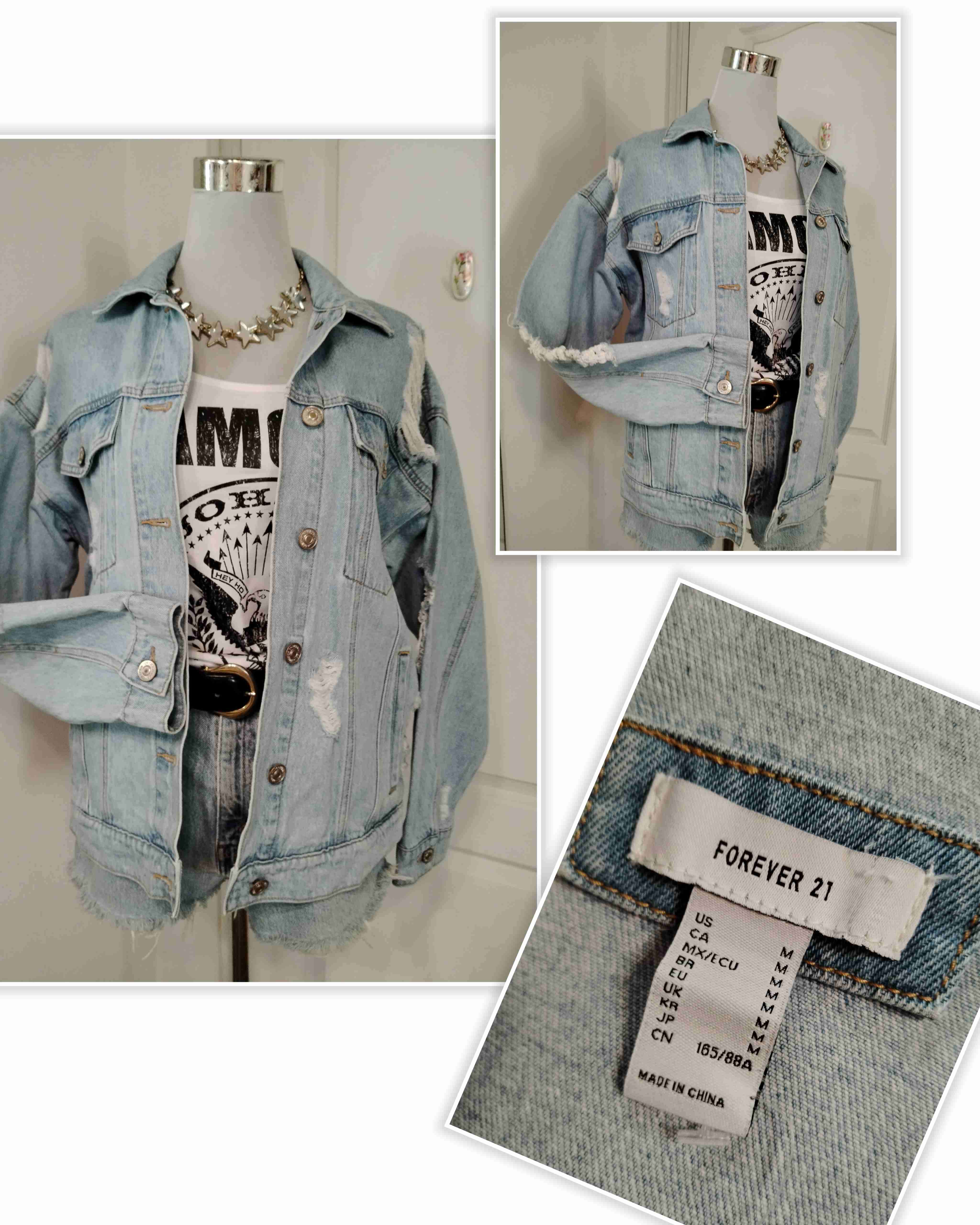 Chaqueta de mezclilla rasgada Forever21