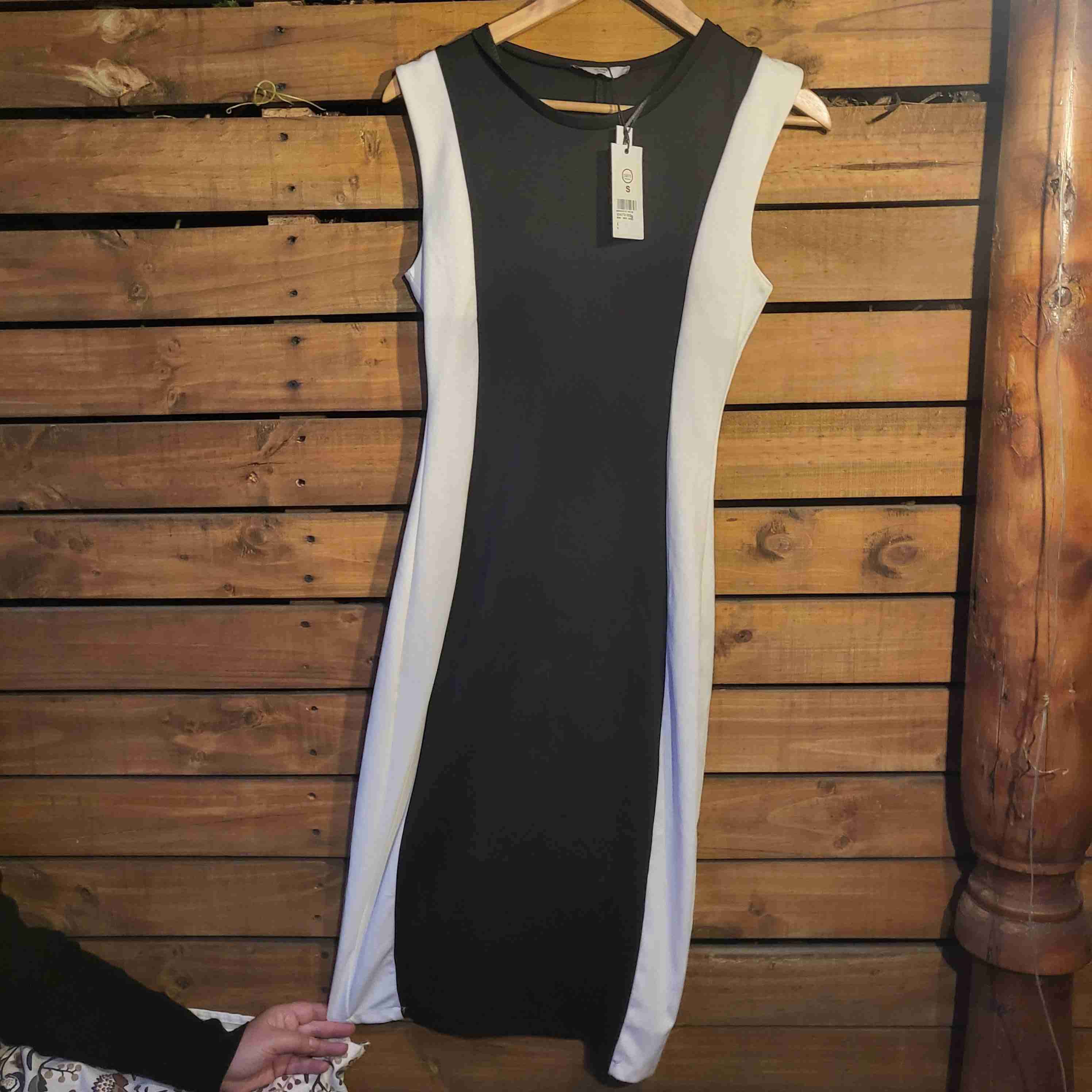 Vestido Alaniz negro y blanco - 2