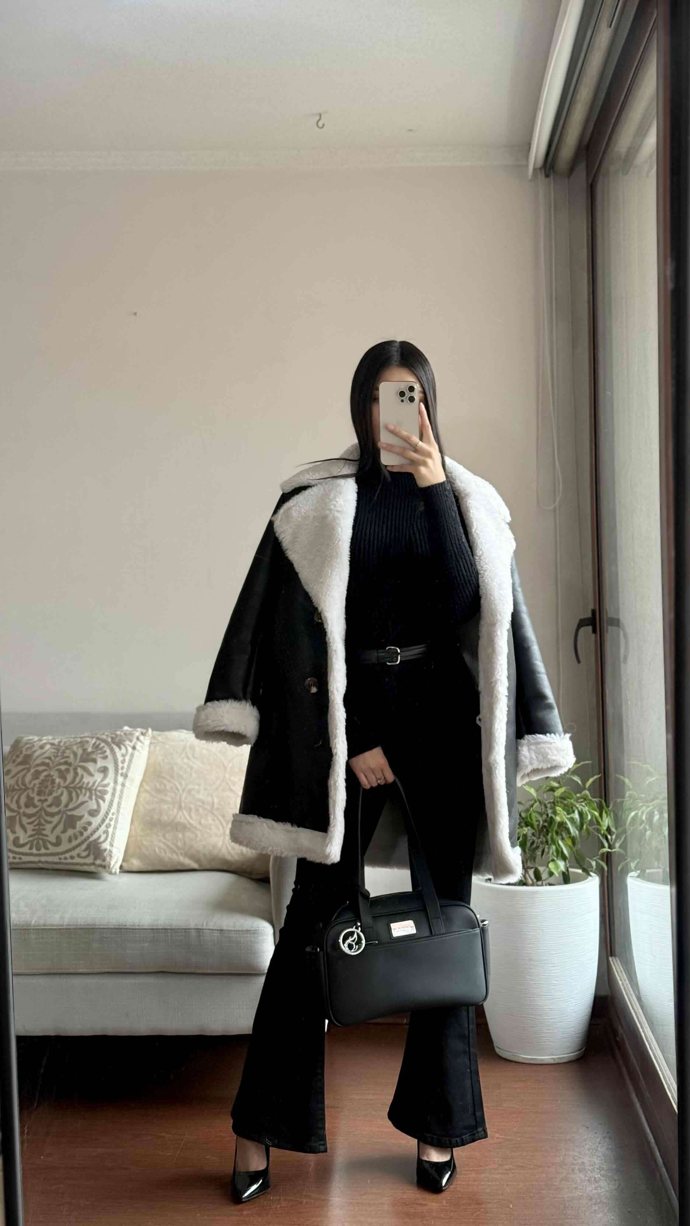 Aviador negro con peludo blanco - miniatura 4