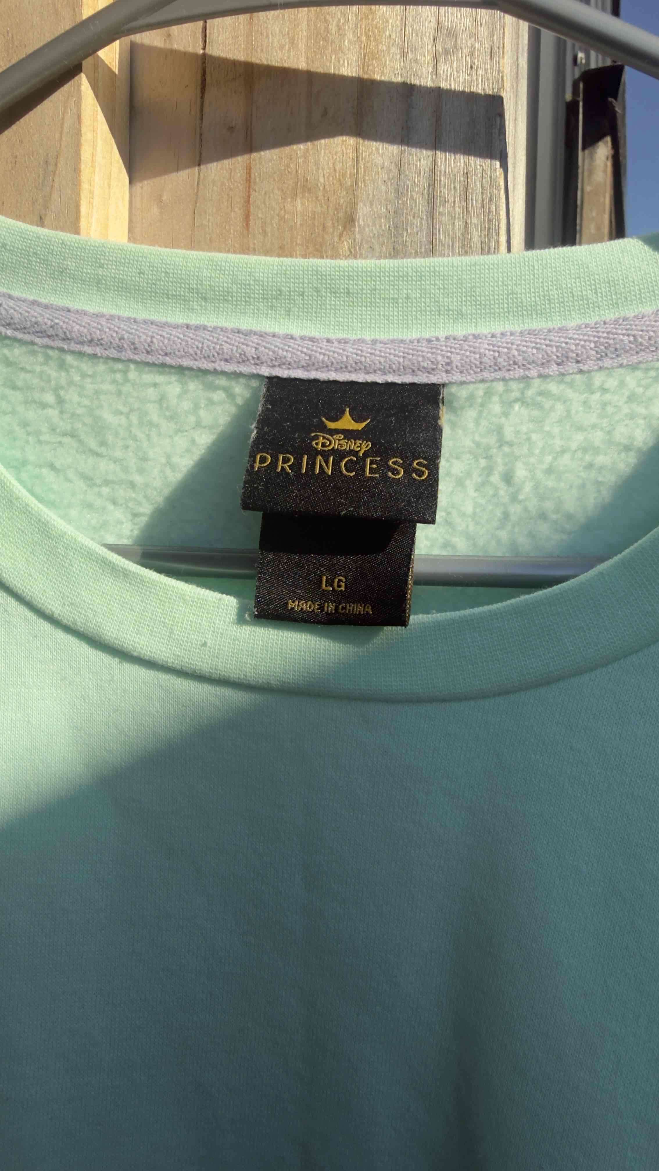 Polerón verde Ariel con estampados - miniatura 2