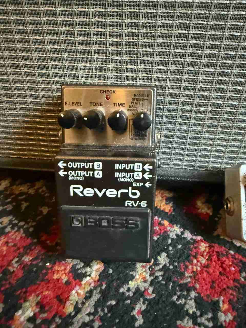 Pedal de guitarra Boss RV -6 Reverb
