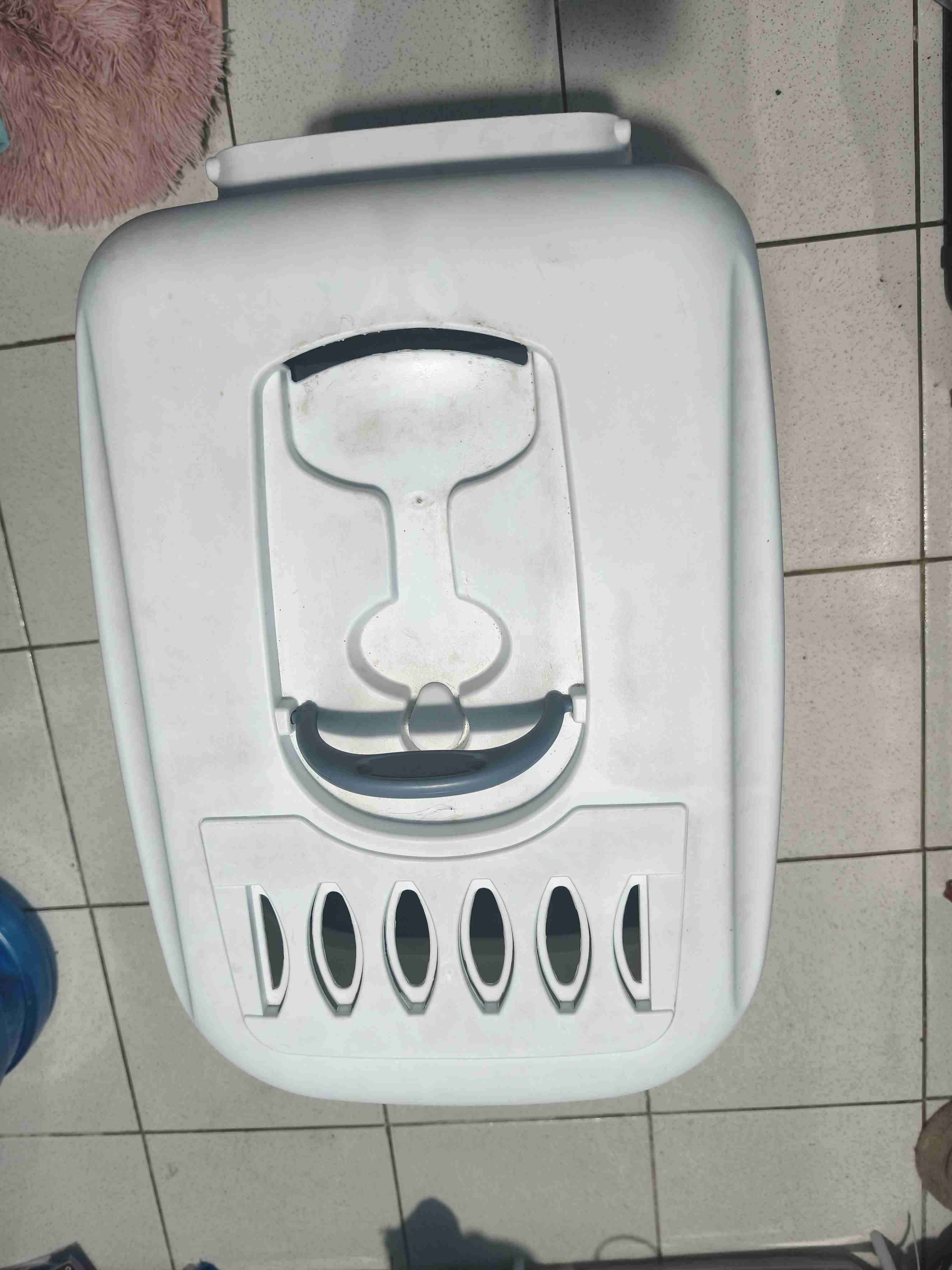 Arenero de gato cerrado - miniatura 3