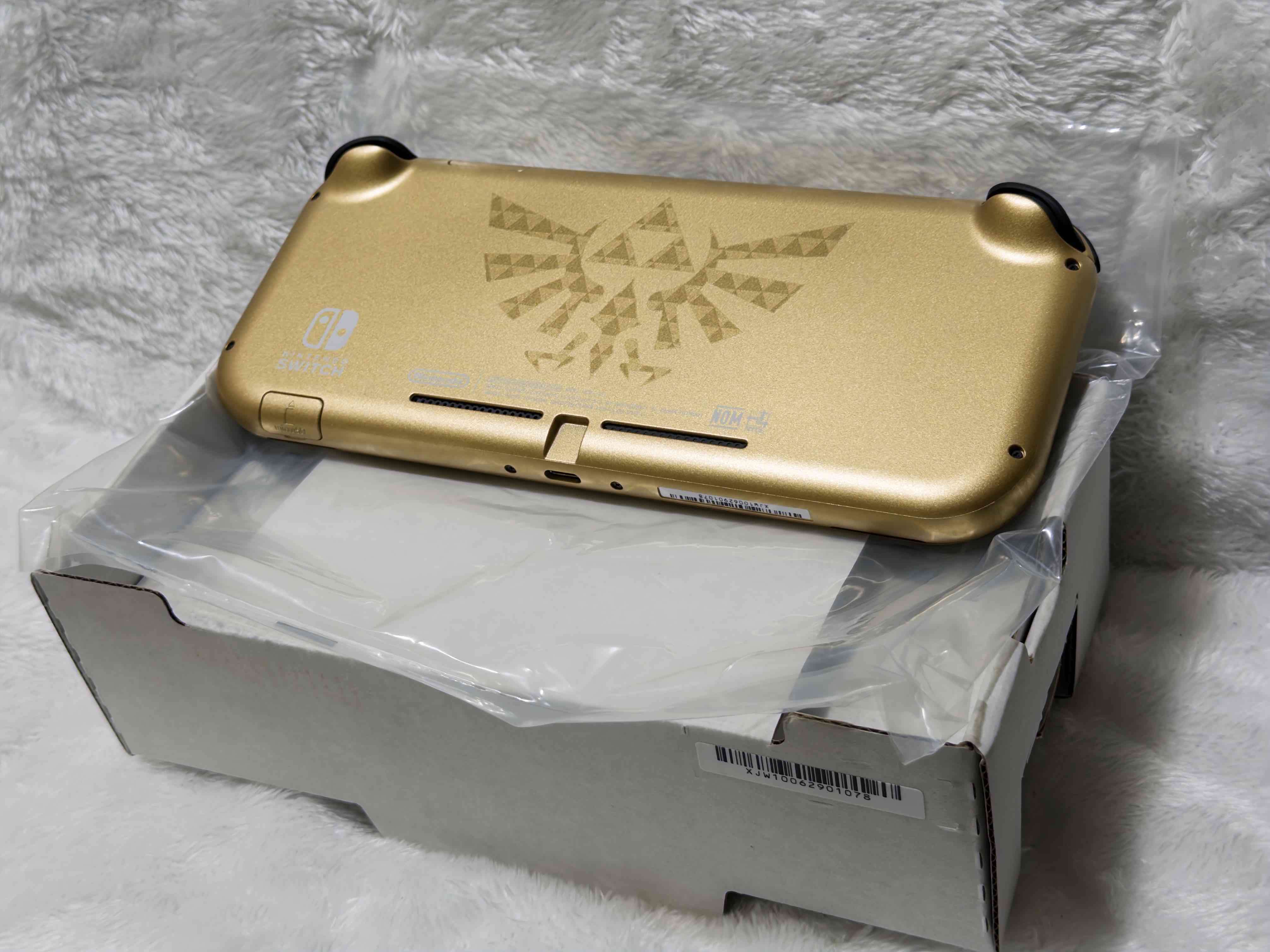 Nintendo Switch Lite Hyrule Edition 32gb - 2