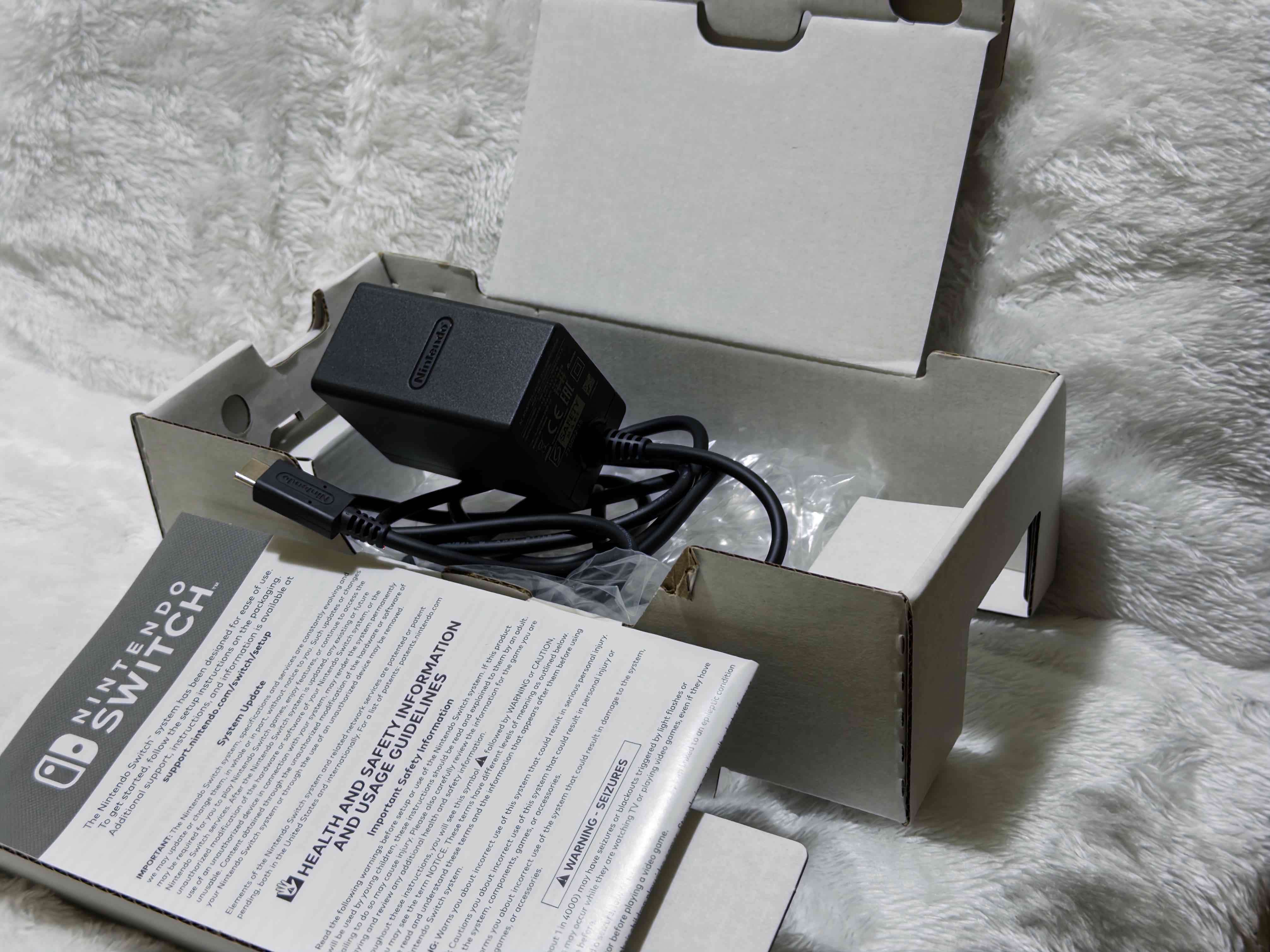 Nintendo Switch Lite Hyrule Edition 32gb - 5